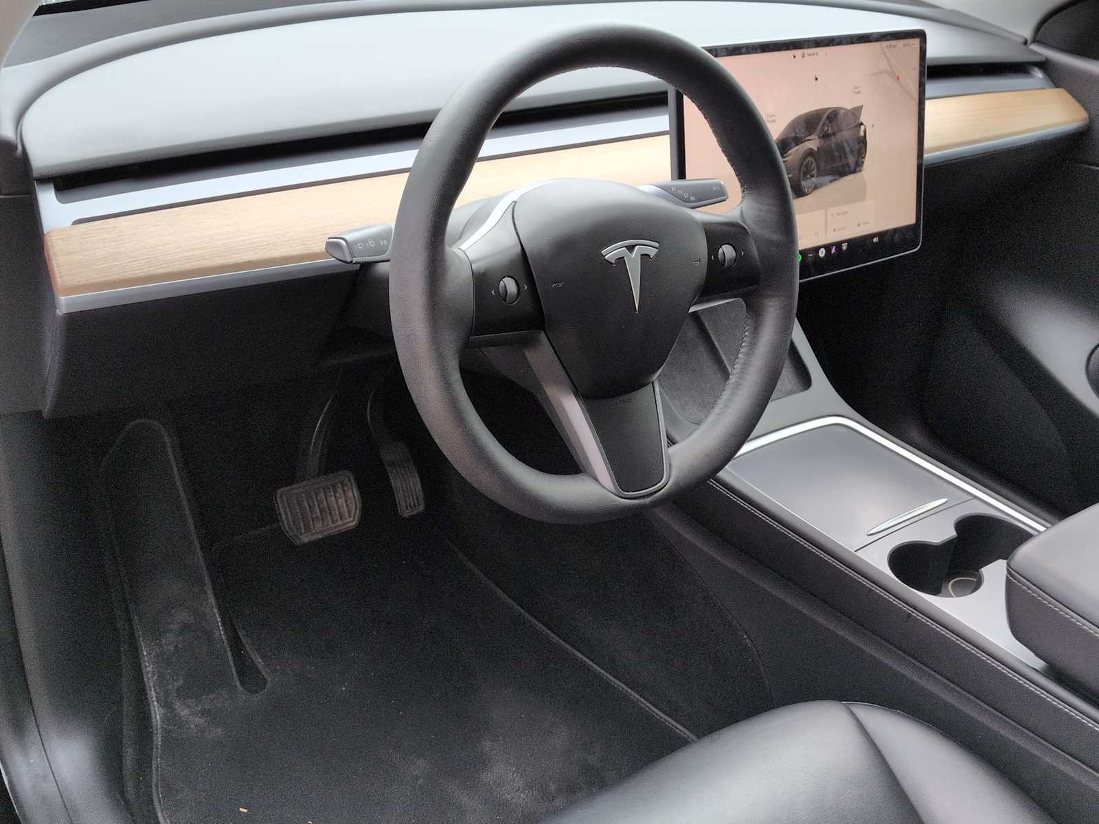 Thumbnail: 2022 Tesla Model Y - 10