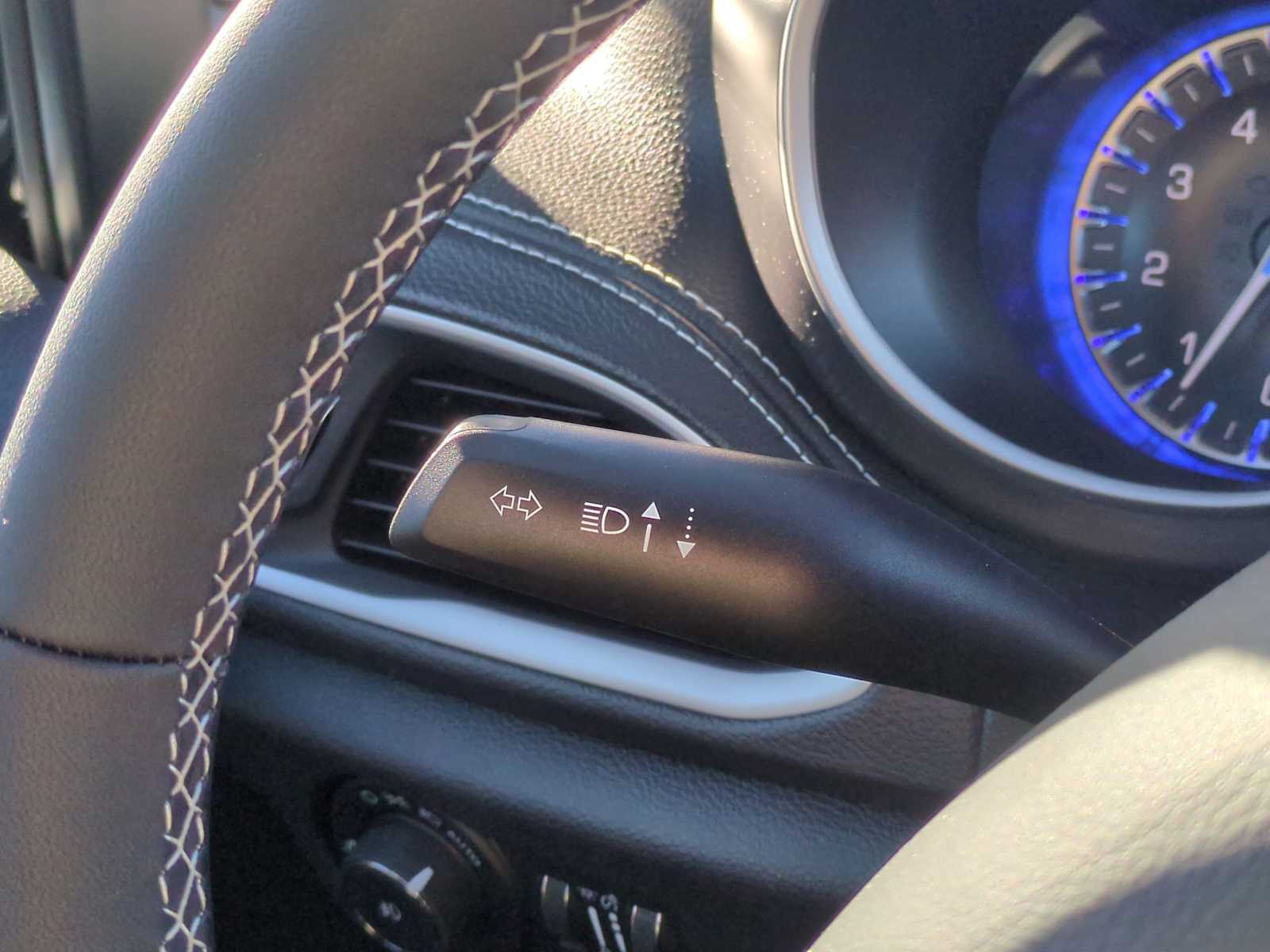 Thumbnail: 2026 Chrysler Pacifica - 28