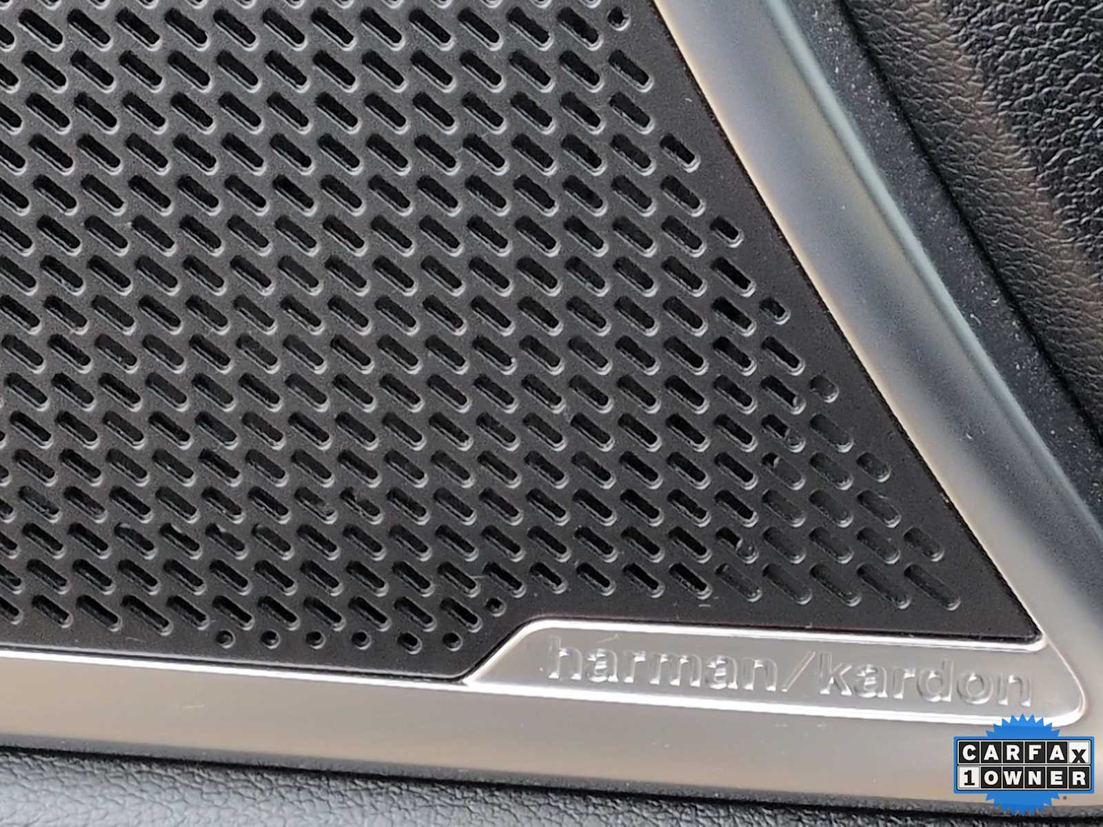 Thumbnail: 2021 Kia Telluride - 41