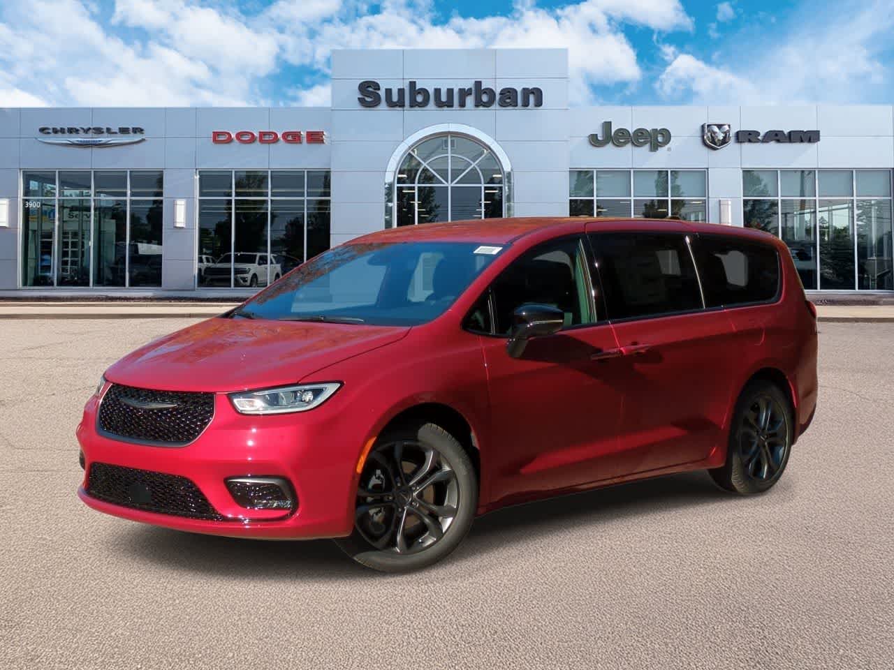 Thumbnail: 2026 Chrysler Pacifica - 1