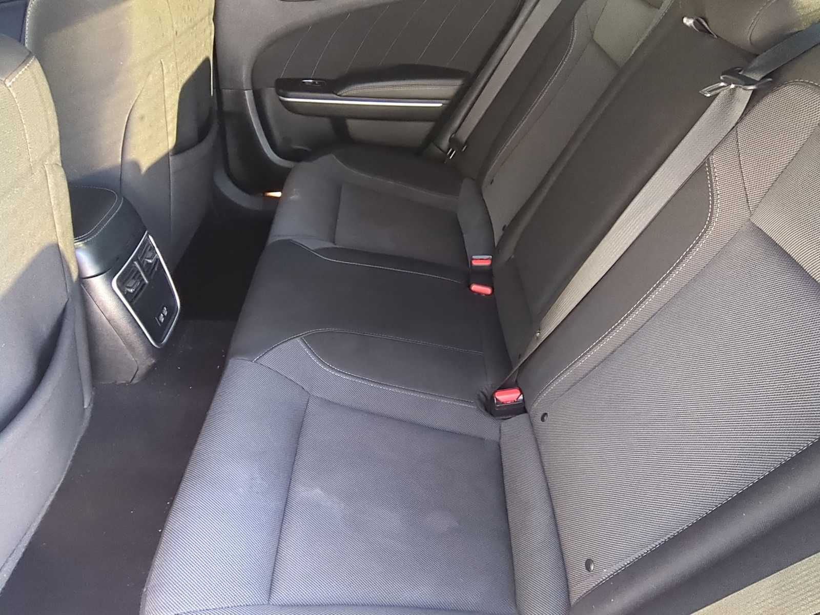 Thumbnail: 2022 Dodge Charger - 19