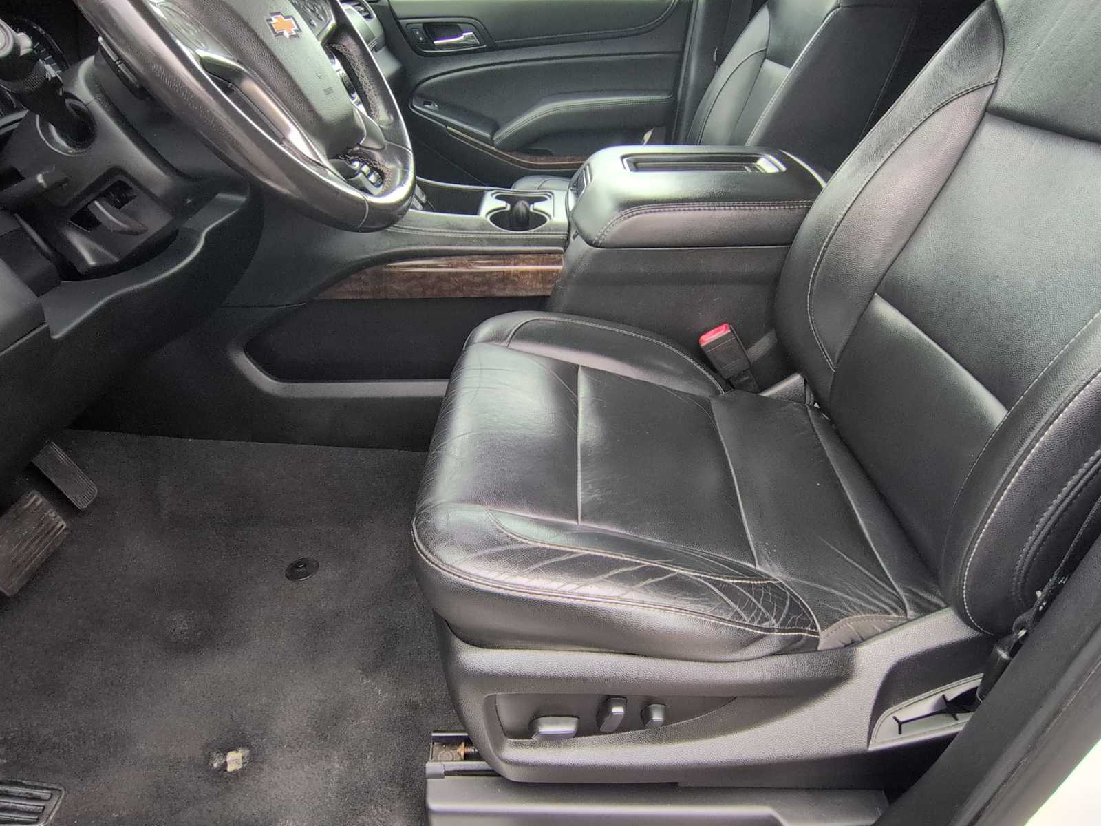 Thumbnail: 2020 Chevrolet Tahoe - 16