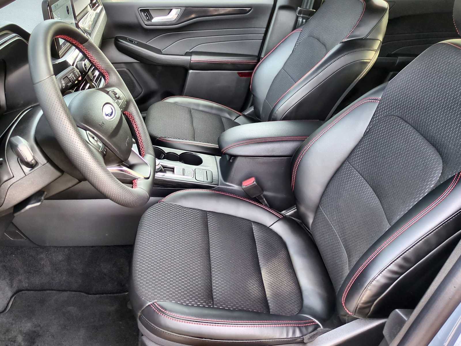 Thumbnail: 2025 Ford Escape - 16