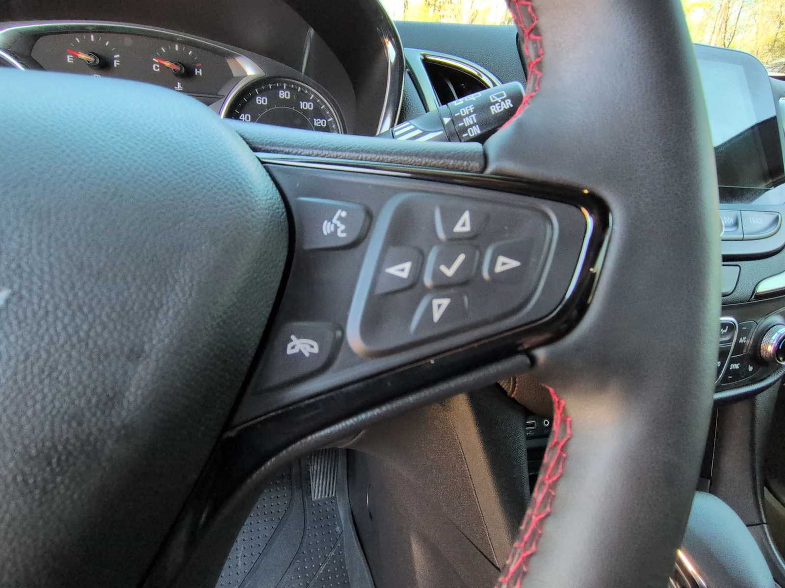 Thumbnail: 2024 Chevrolet Equinox - 25