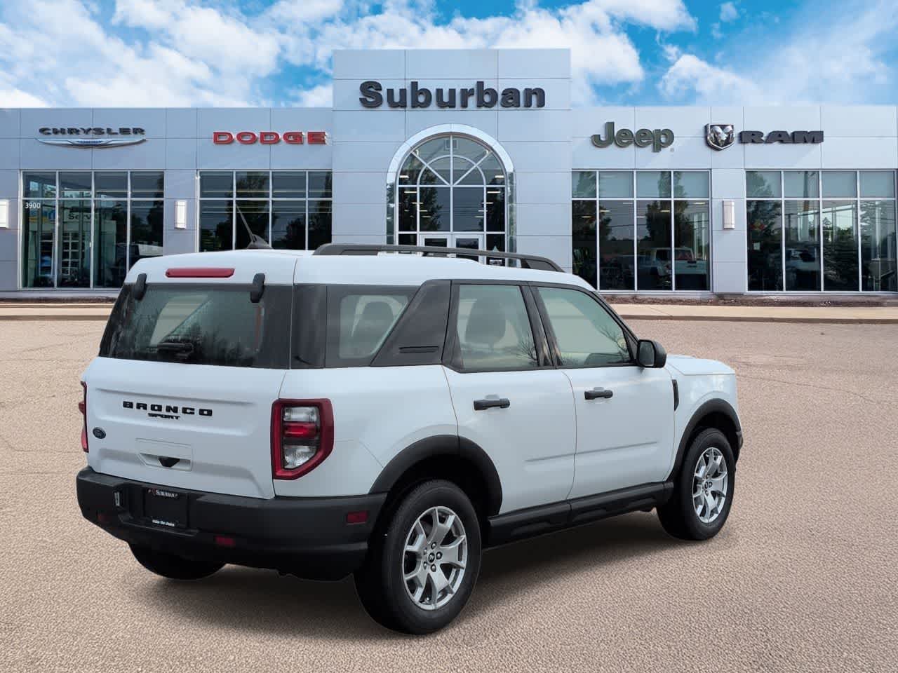 Thumbnail: 2022 Ford Bronco Sport - 8