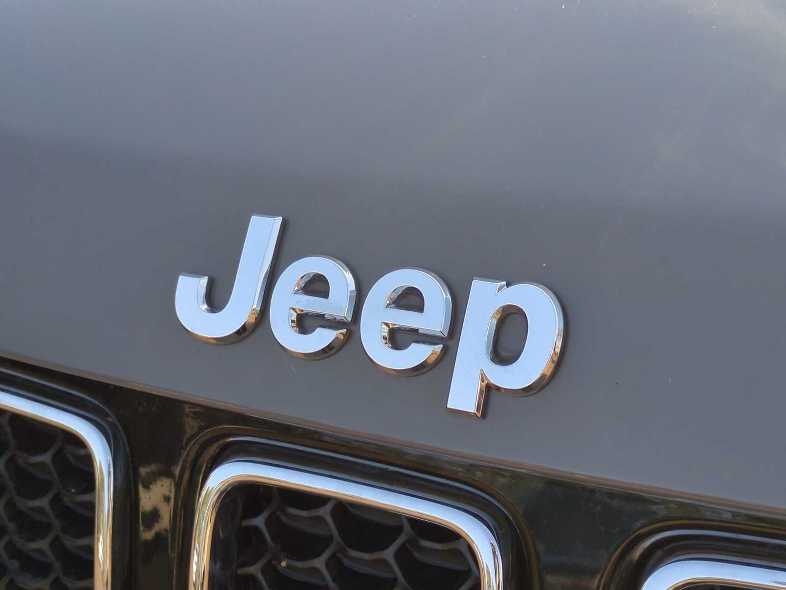 Thumbnail: 2020 Jeep Compass - 12