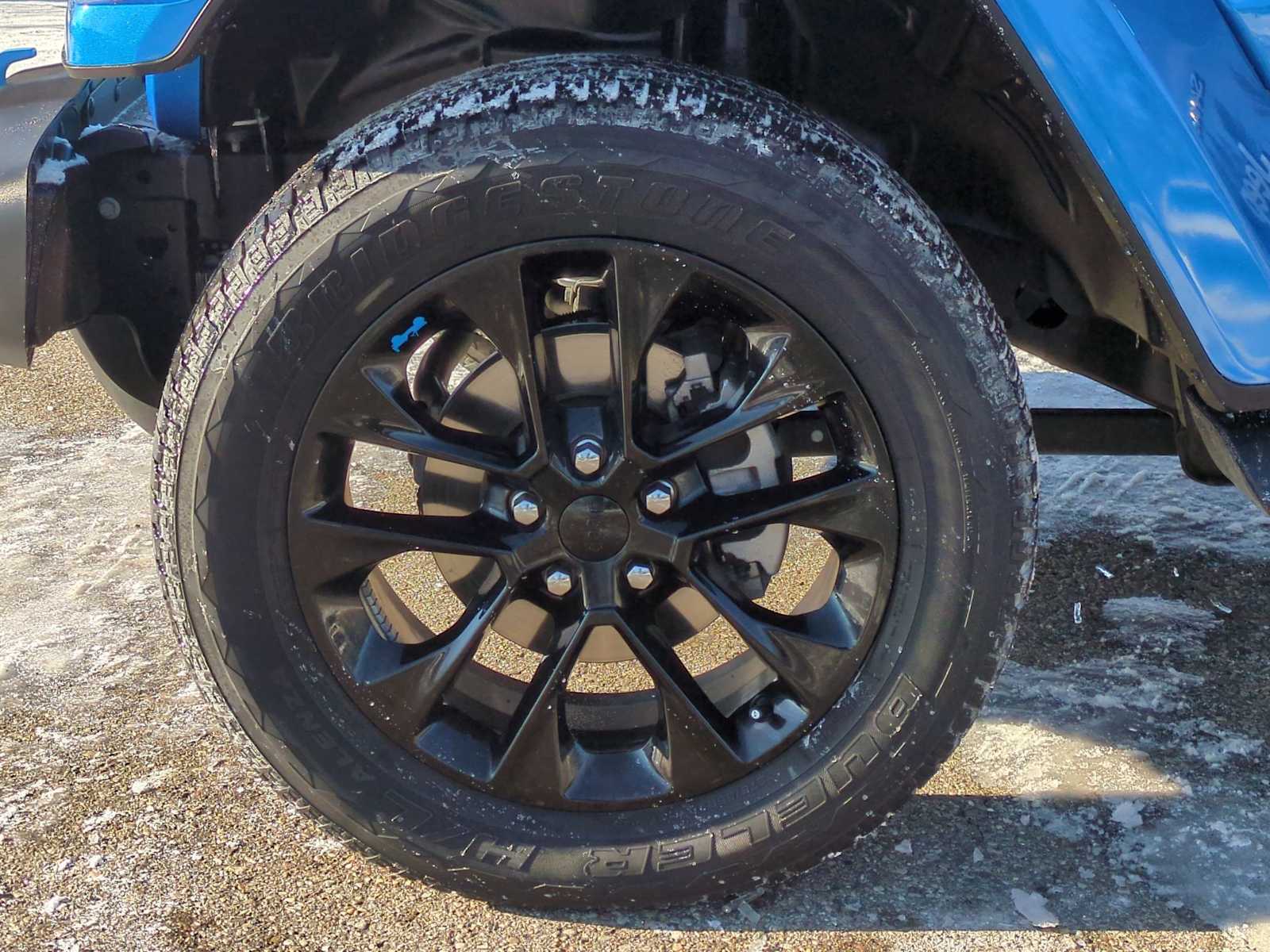 Thumbnail: 2023 Jeep Wrangler - 14