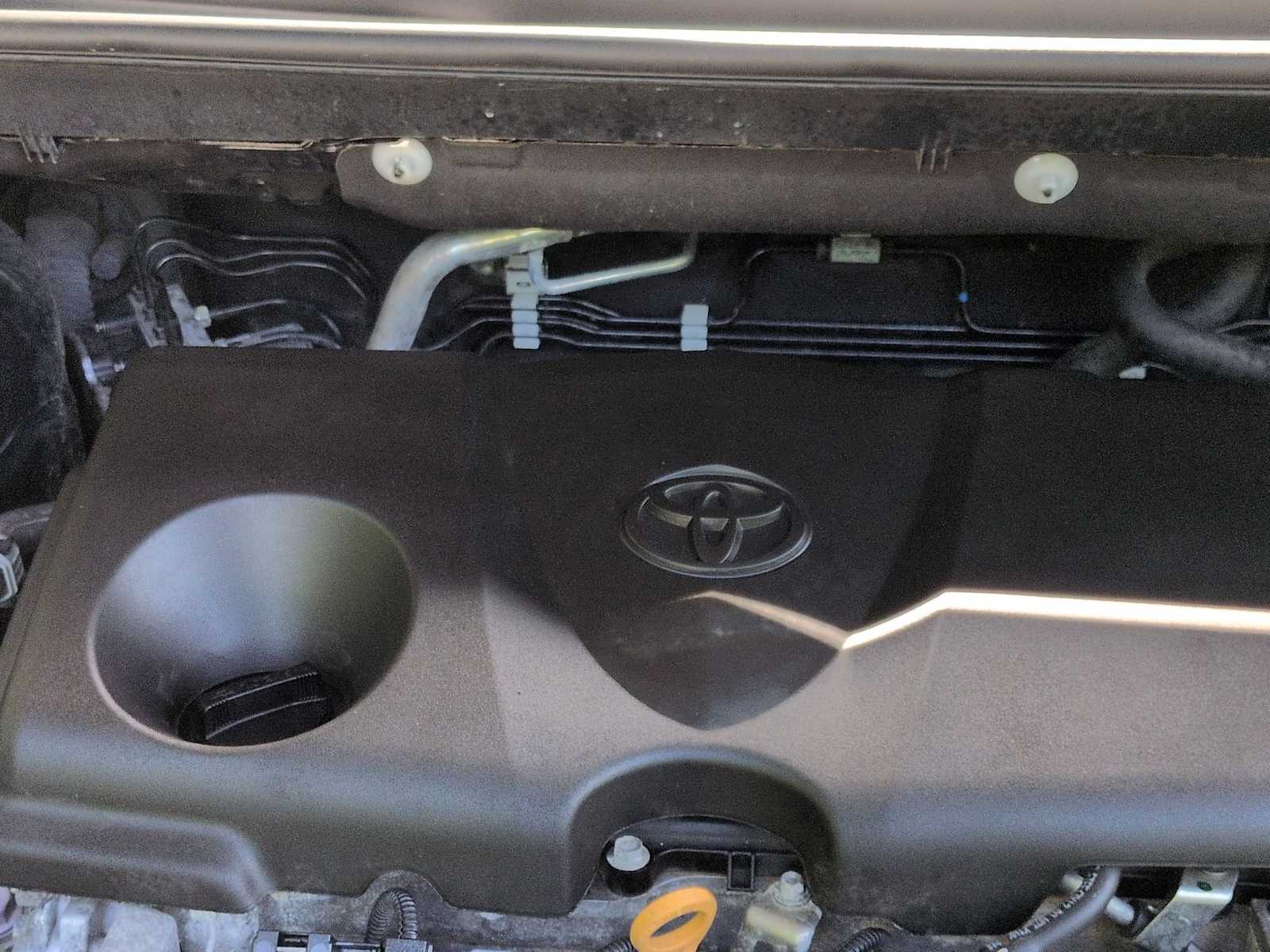 Thumbnail: 2024 Toyota RAV4 - 15