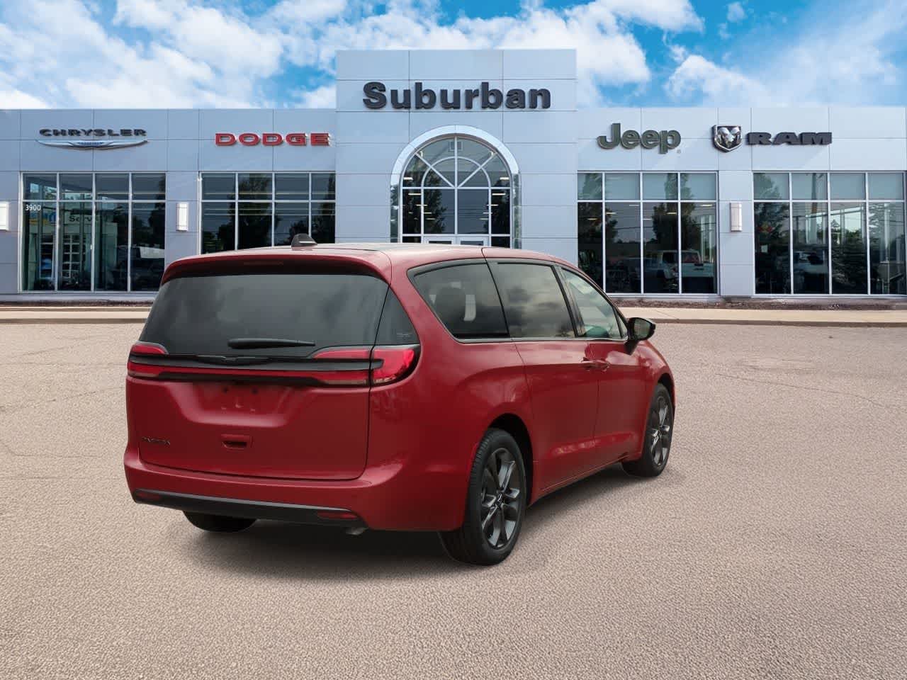 Thumbnail: 2026 Chrysler Pacifica - 8