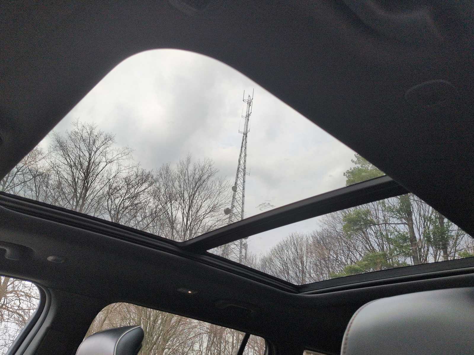 Thumbnail: 2024 Jeep Grand Cherokee L - 19