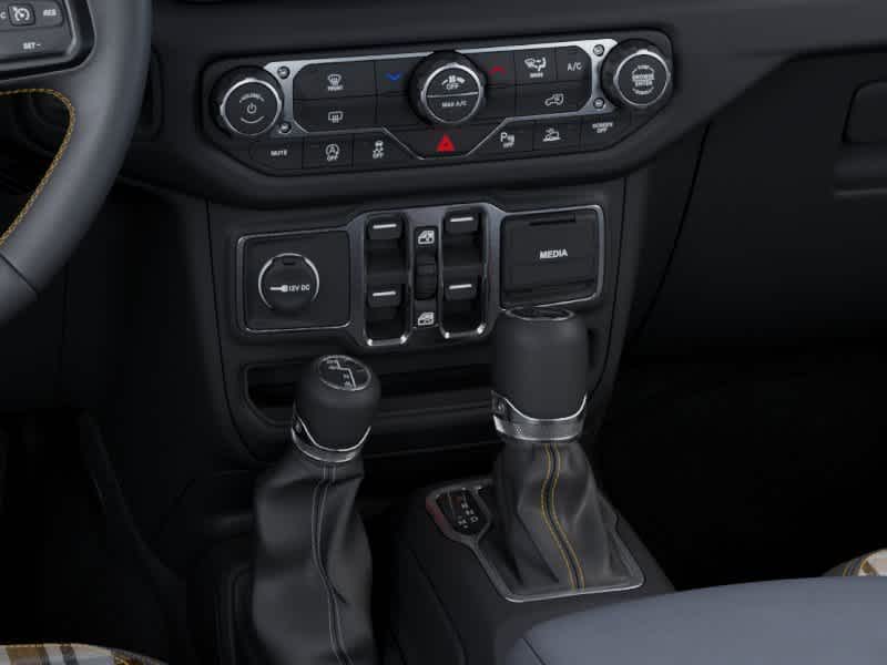 Thumbnail: 2026 Jeep Wrangler - 24