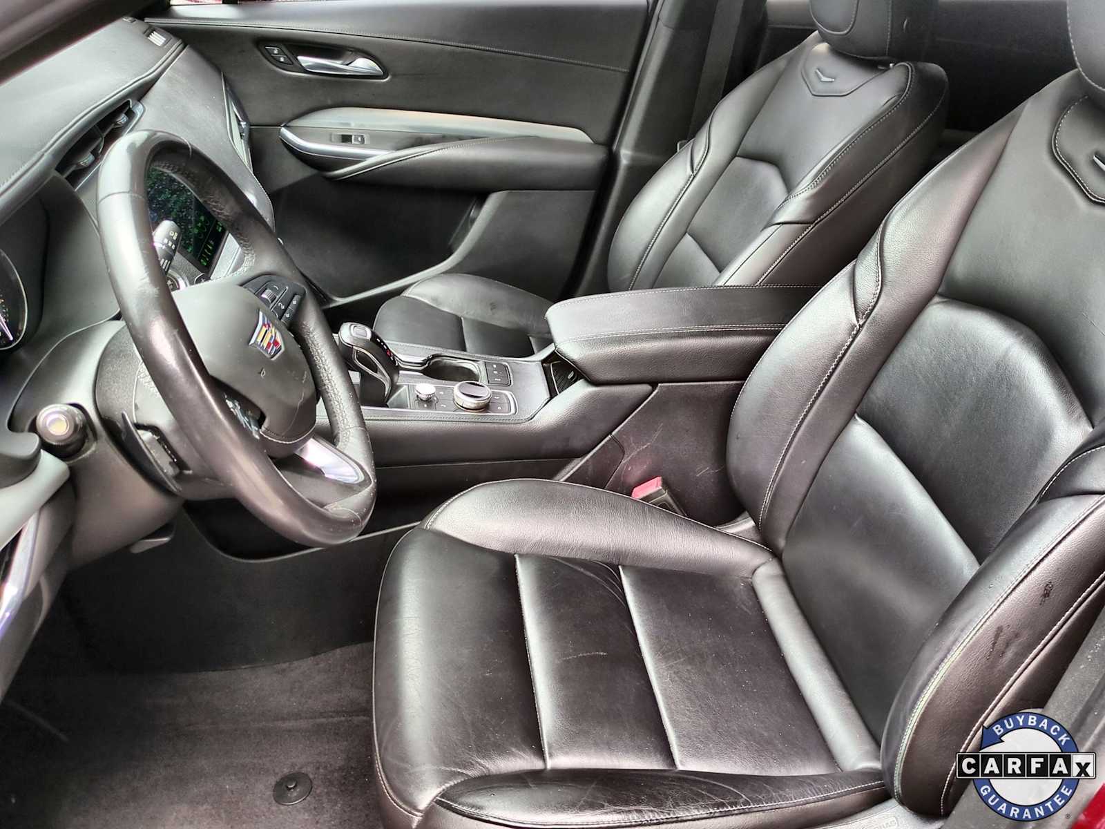 Thumbnail: 2019 Cadillac XT4 - 17