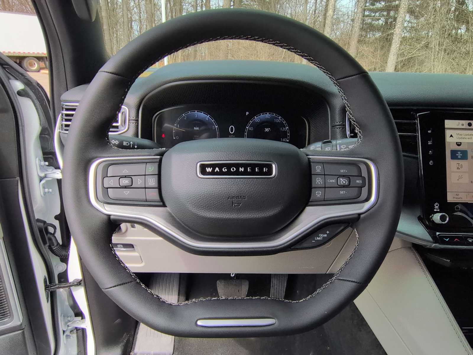 Thumbnail: 2025 Jeep Wagoneer - 22