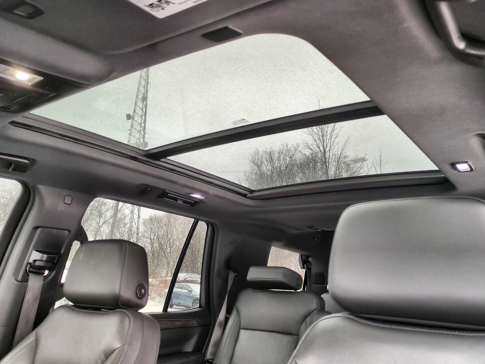 Thumbnail: 2023 Chevrolet Tahoe - 19