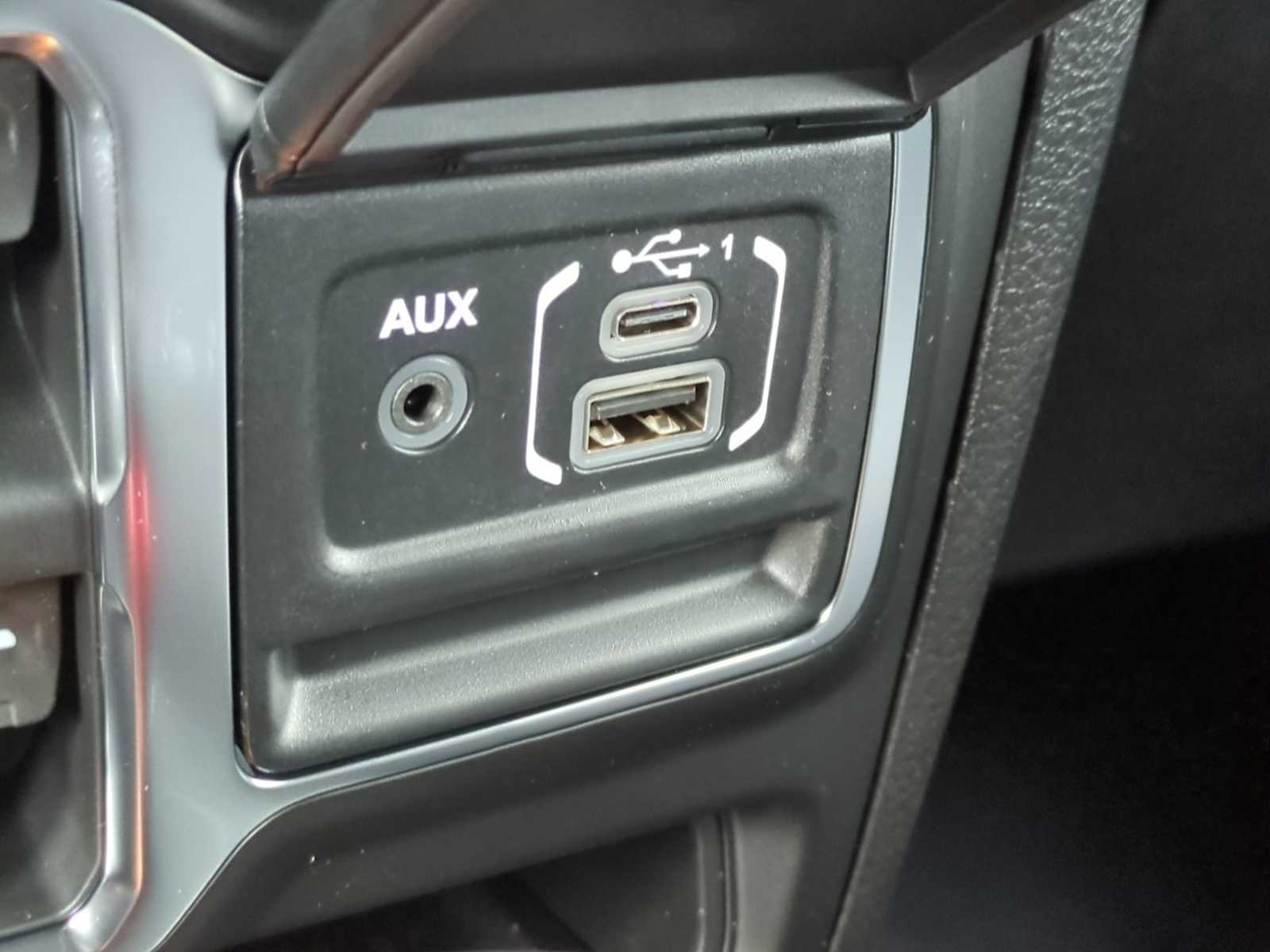 Thumbnail: 2026 Jeep Wrangler - 32