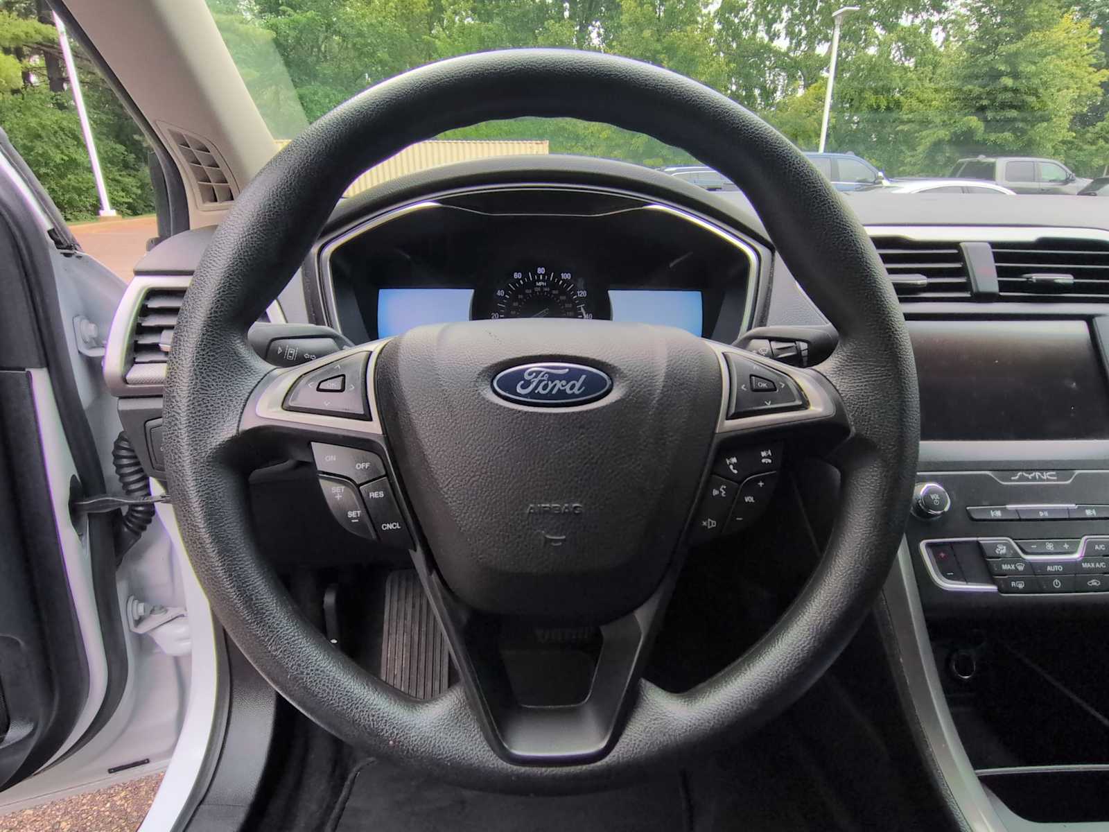 Thumbnail: 2020 Ford Fusion - 20