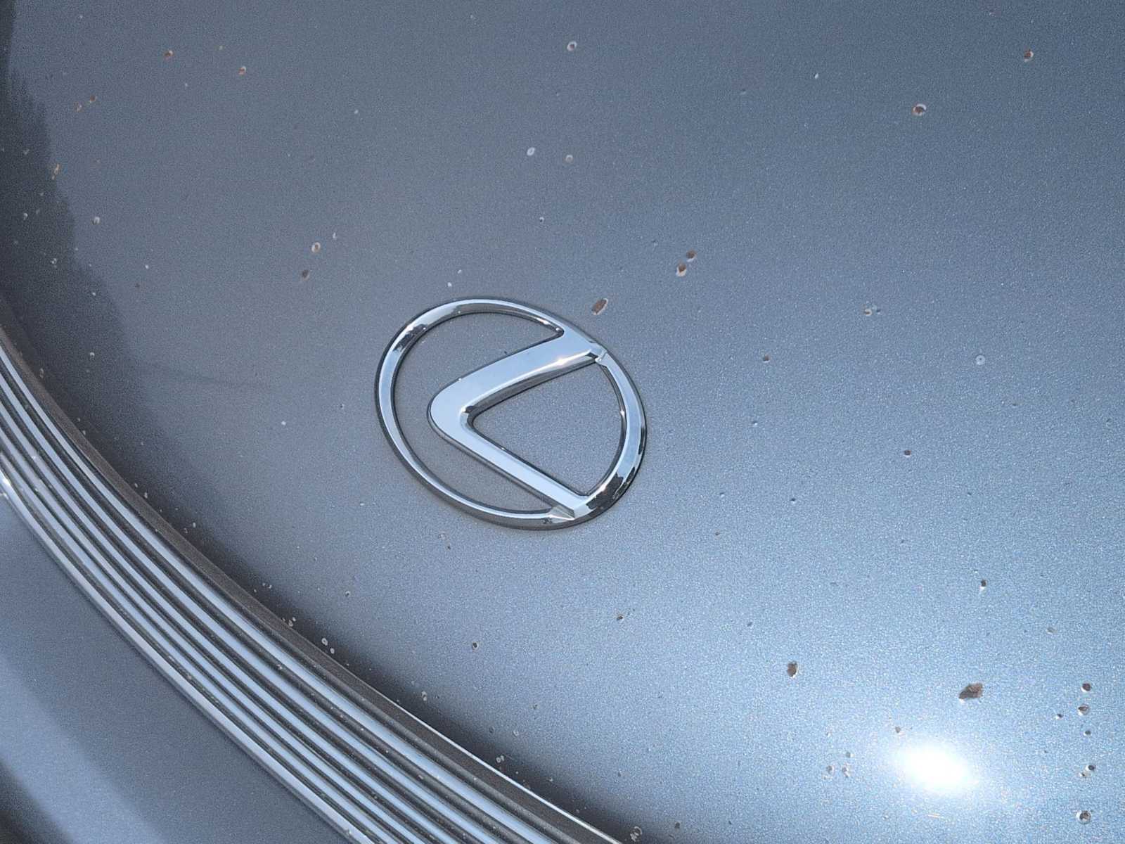 Thumbnail: 2005 Lexus ES - 12