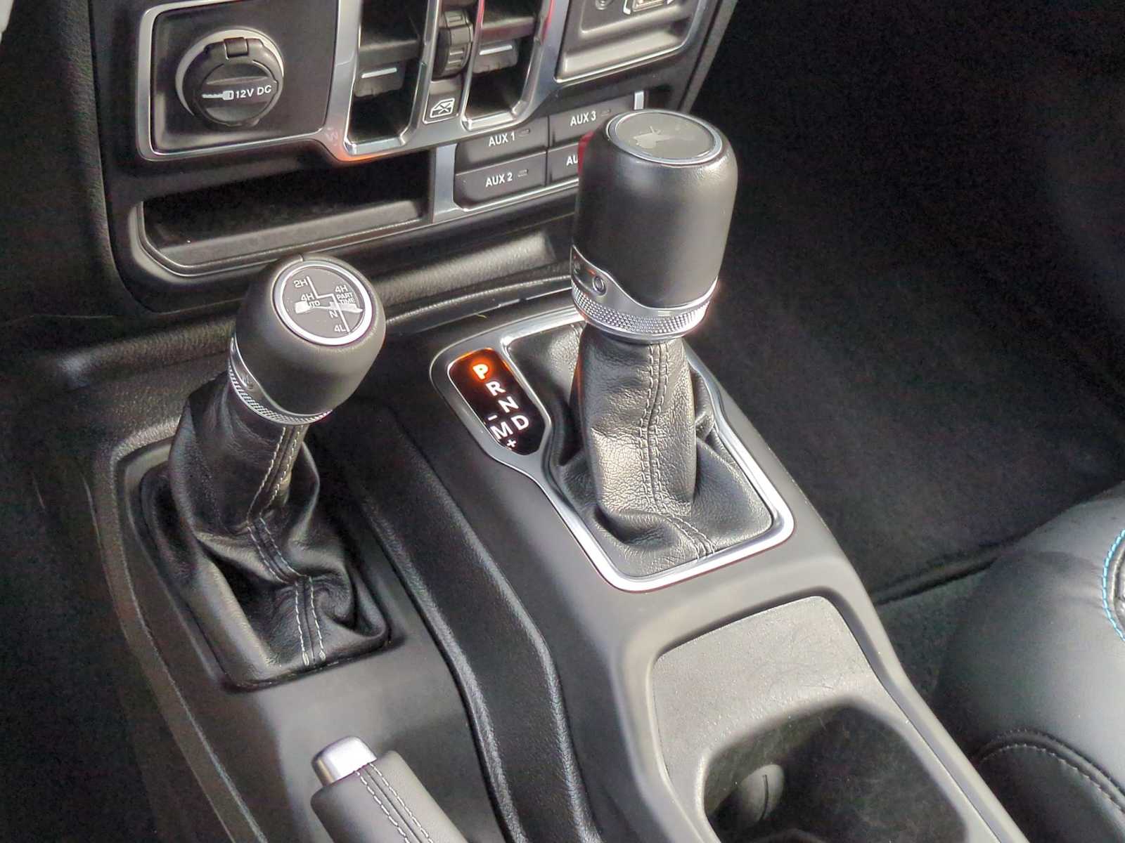 Thumbnail: 2024 Jeep Wrangler - 32