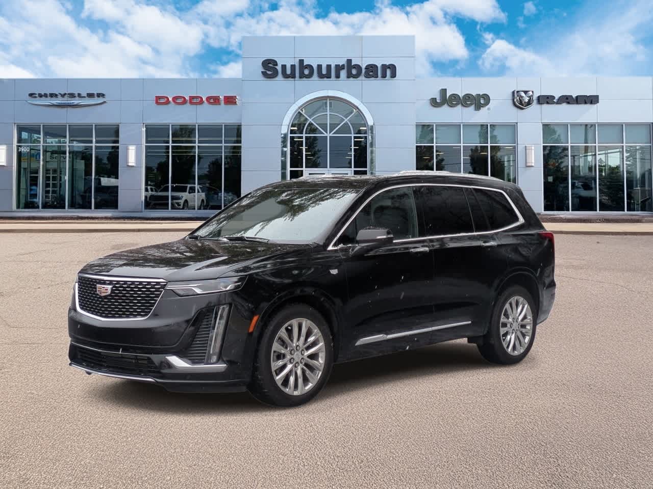 Thumbnail: 2023 Cadillac XT6 - 4