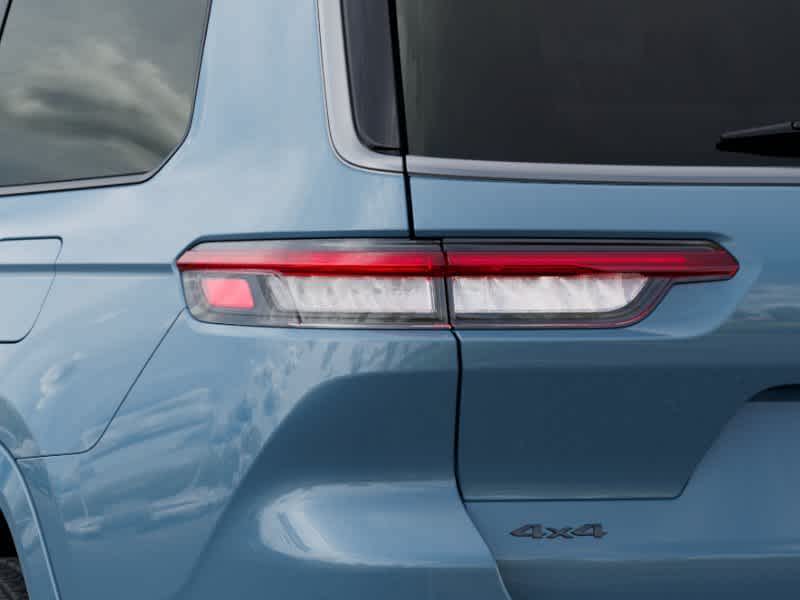 Thumbnail: 2026 Jeep Grand Cherokee L - 9