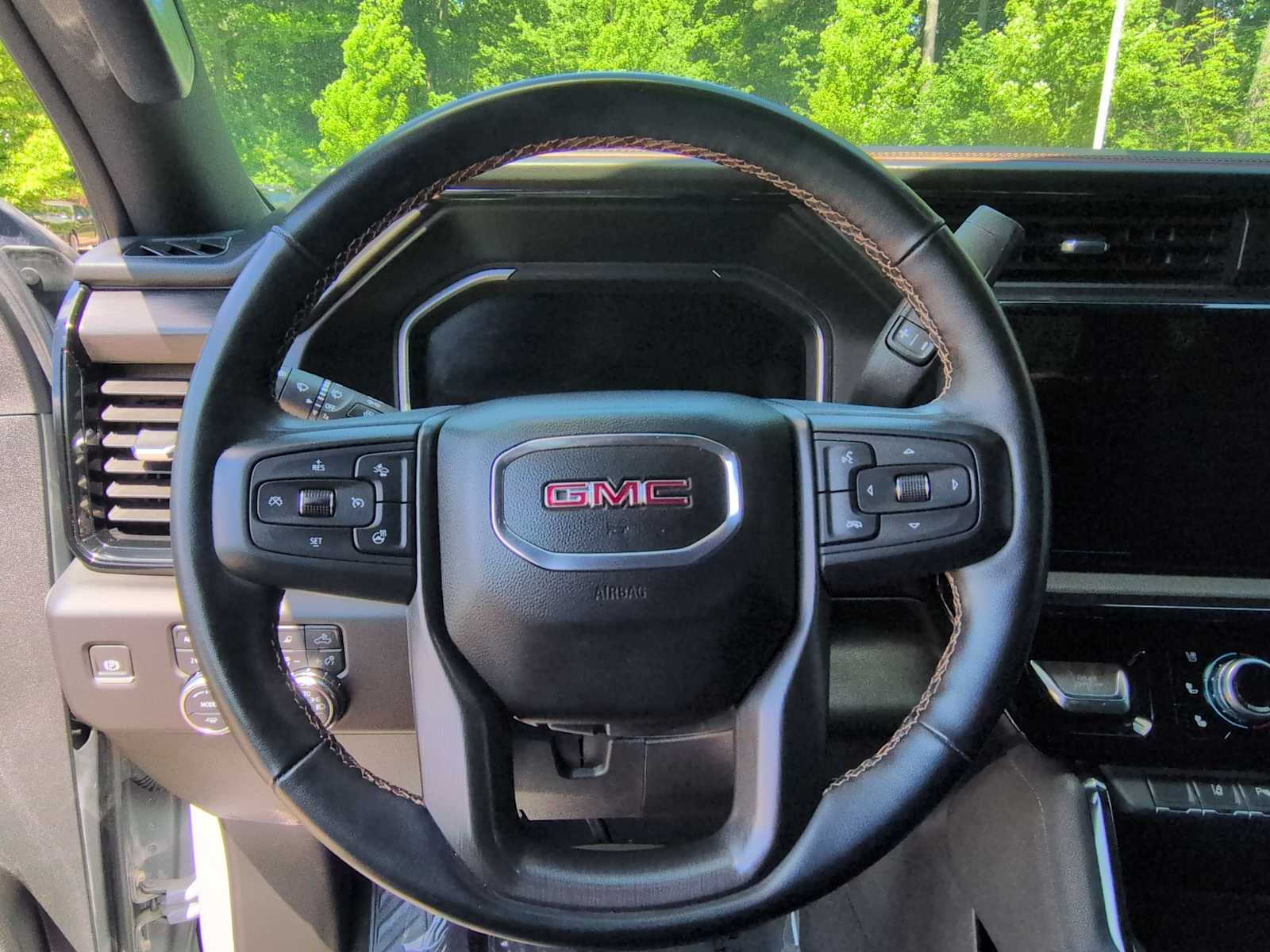Thumbnail: 2024 GMC Sierra 2500 - 25