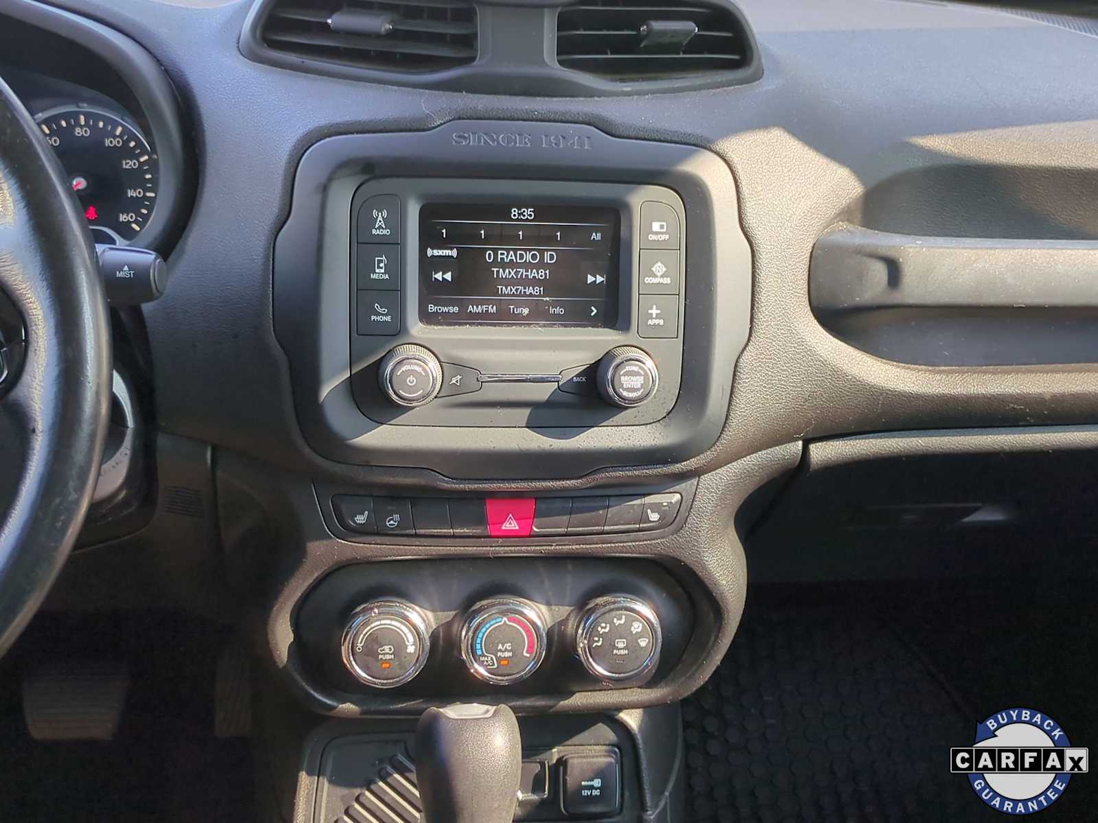 Thumbnail: 2017 Jeep Renegade - 28
