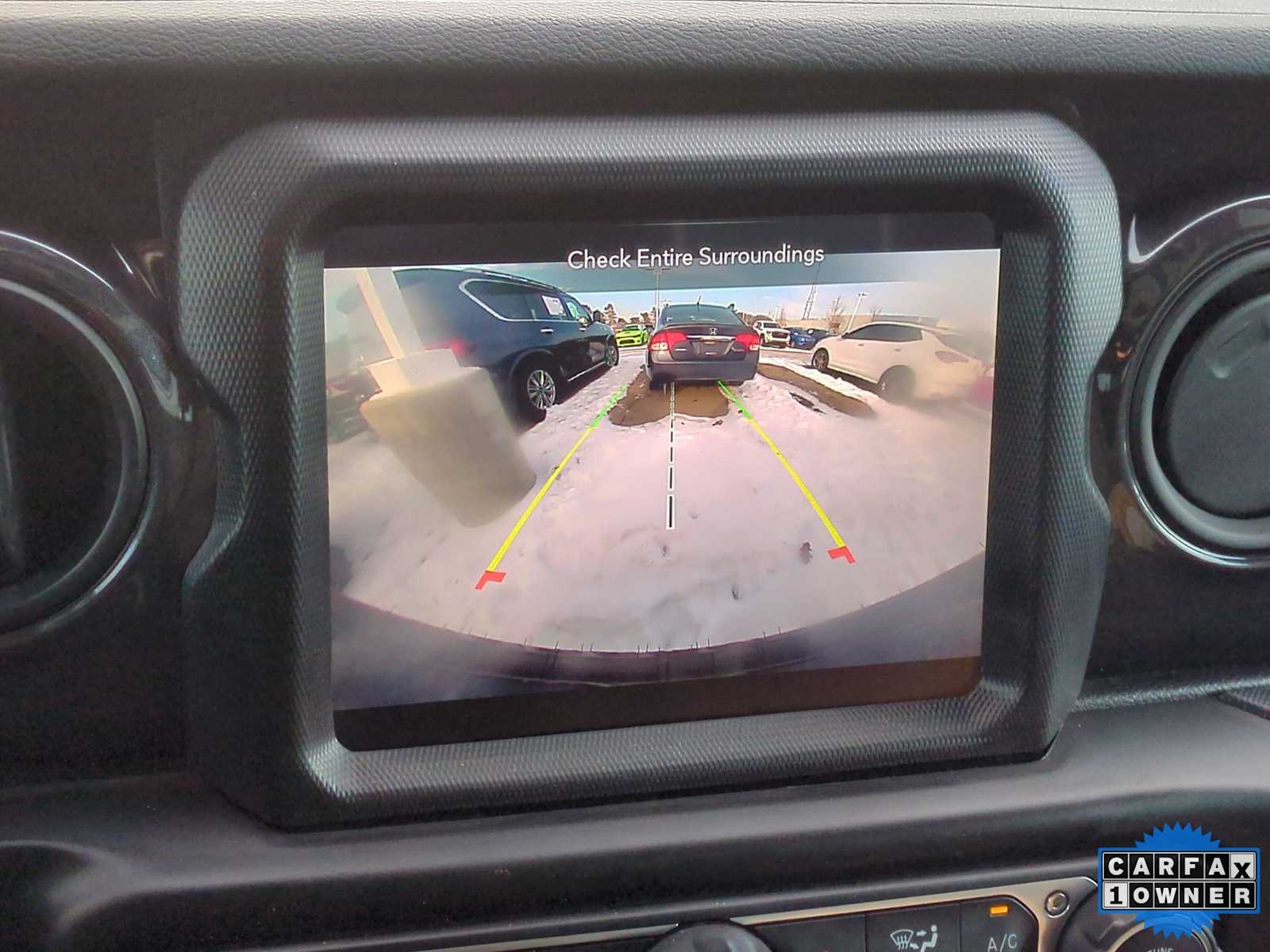 Thumbnail: 2022 Jeep Wrangler - 29