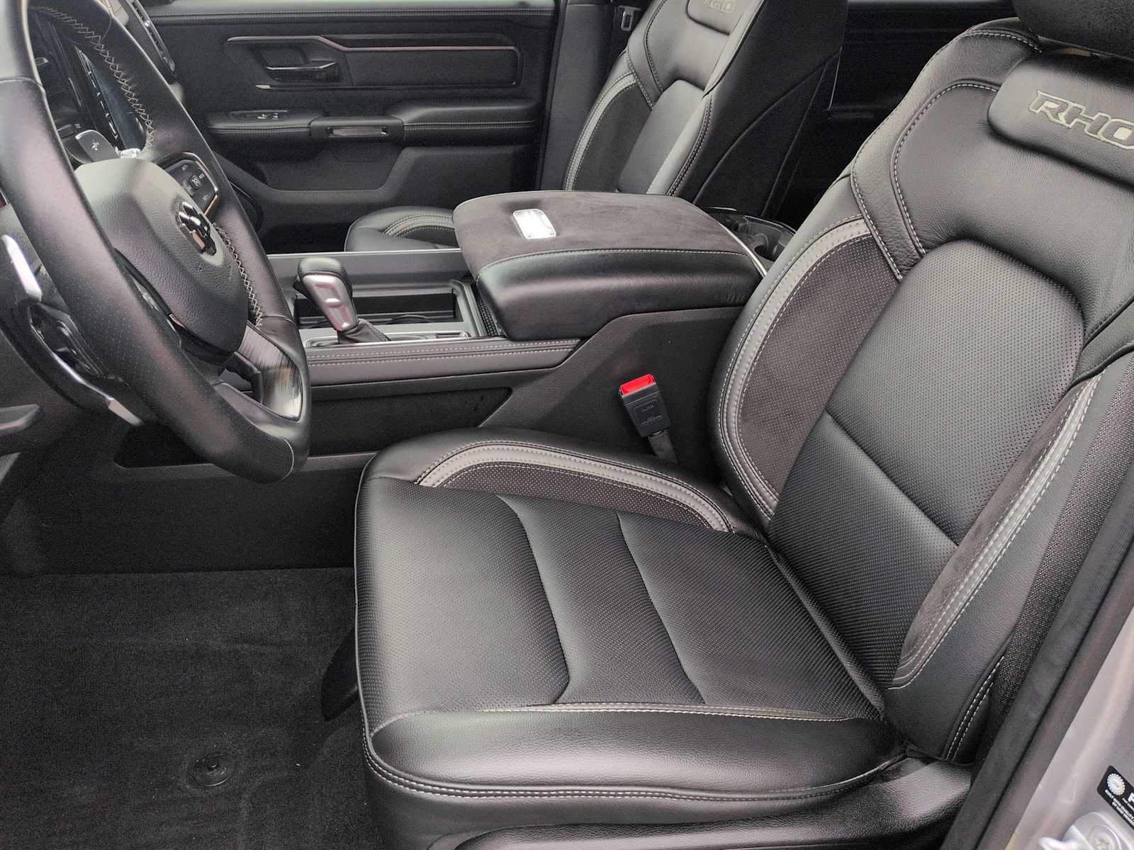 Thumbnail: 2025 RAM 1500 - 17