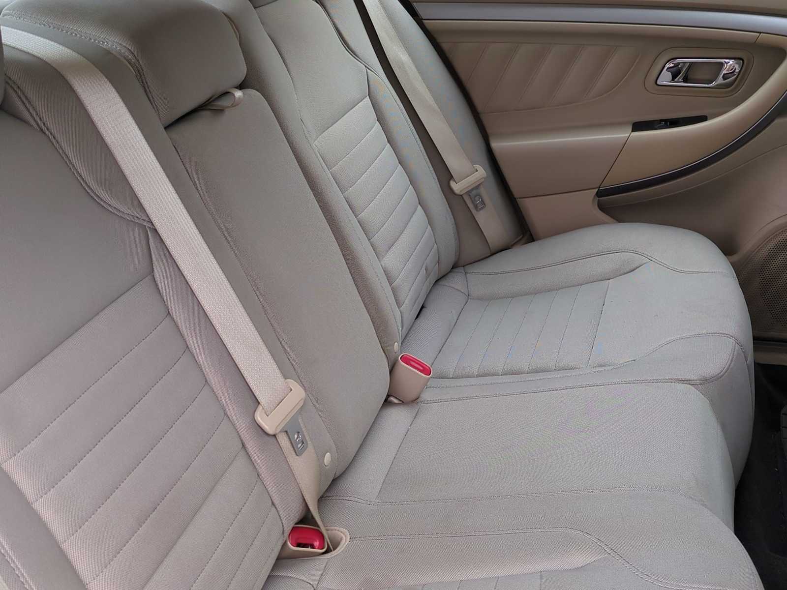 Thumbnail: 2017 Ford Taurus - 20