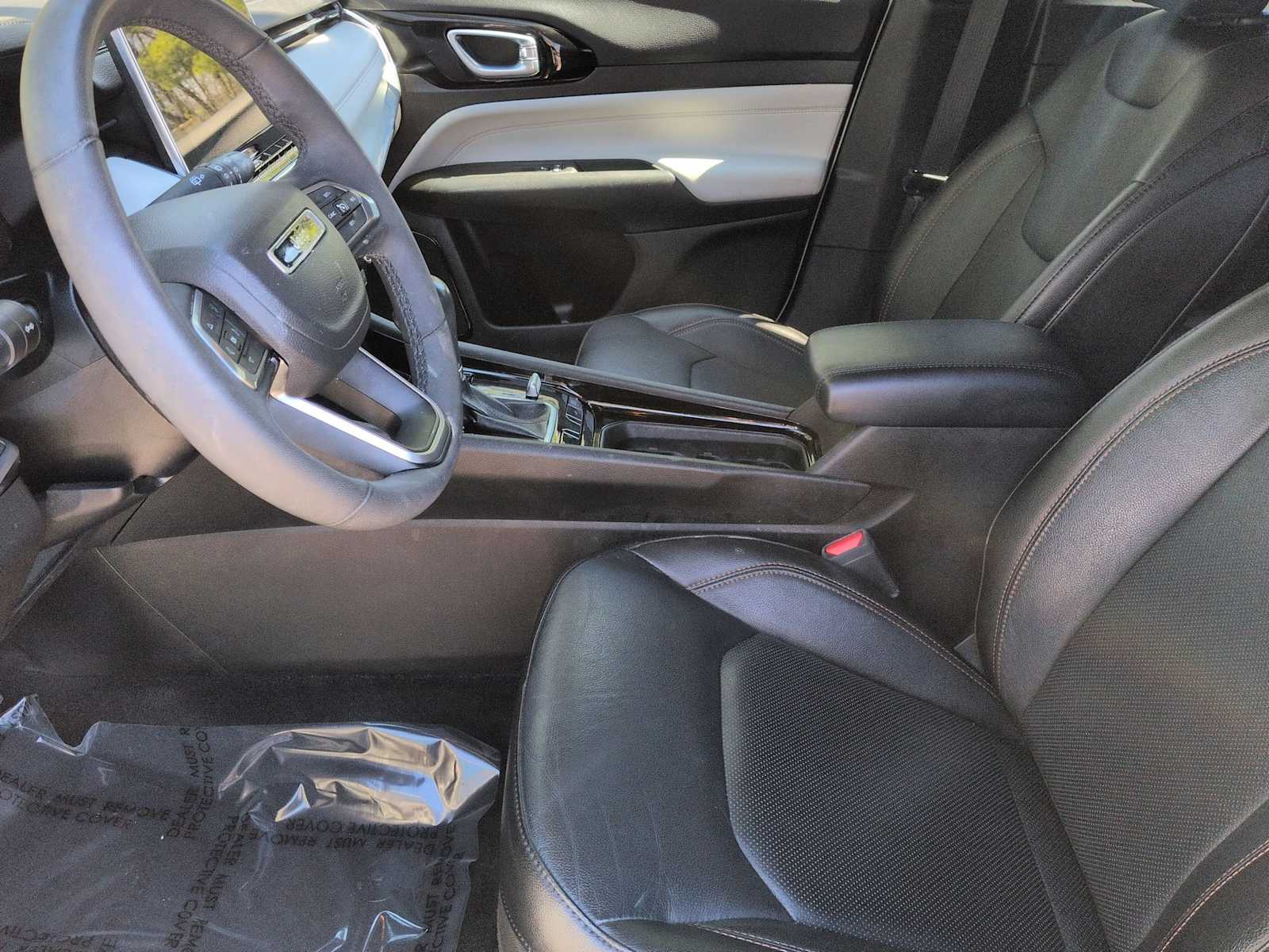 Thumbnail: 2023 Jeep Compass - 17