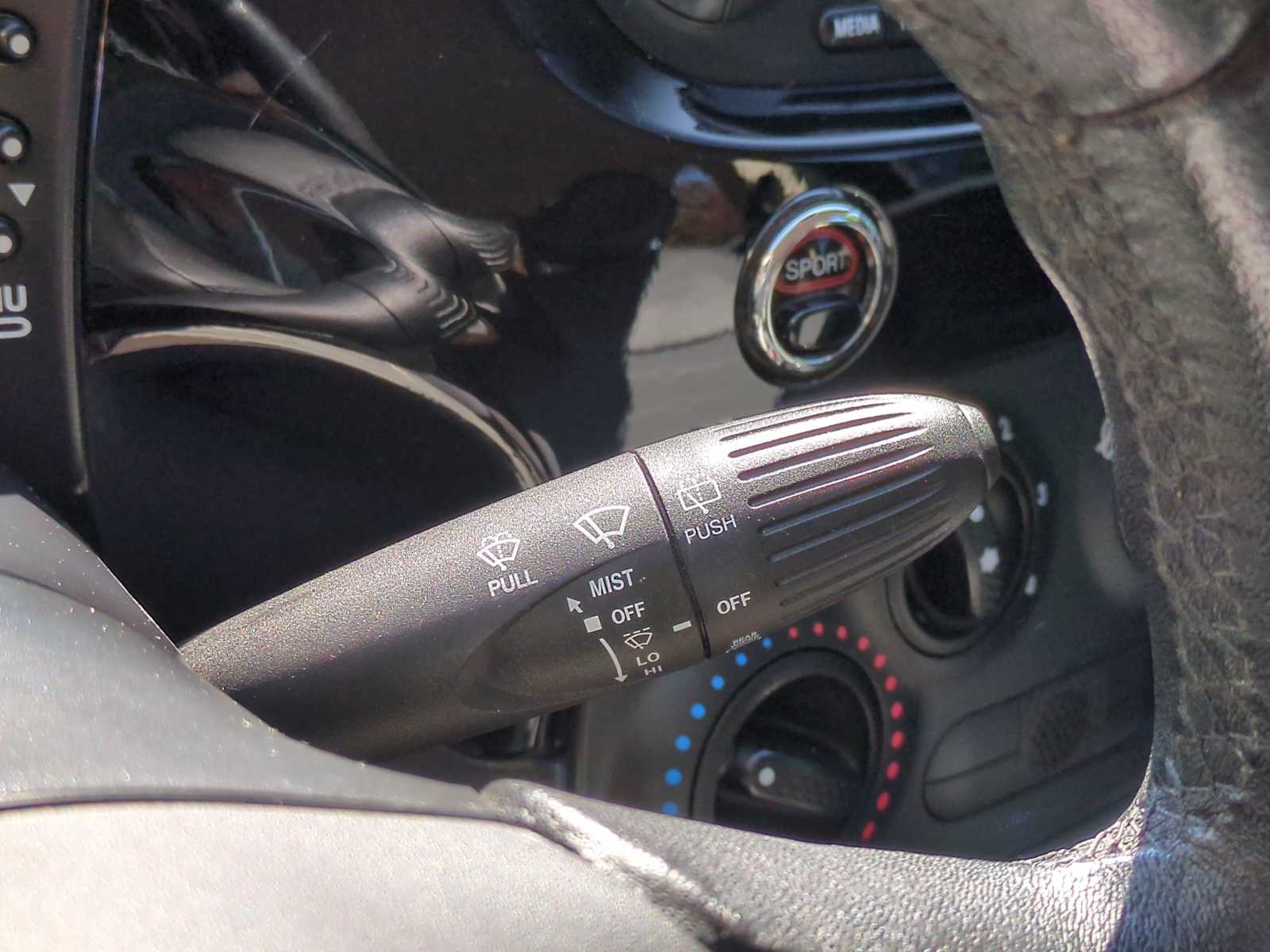 Thumbnail: 2015 Fiat 500 - 23