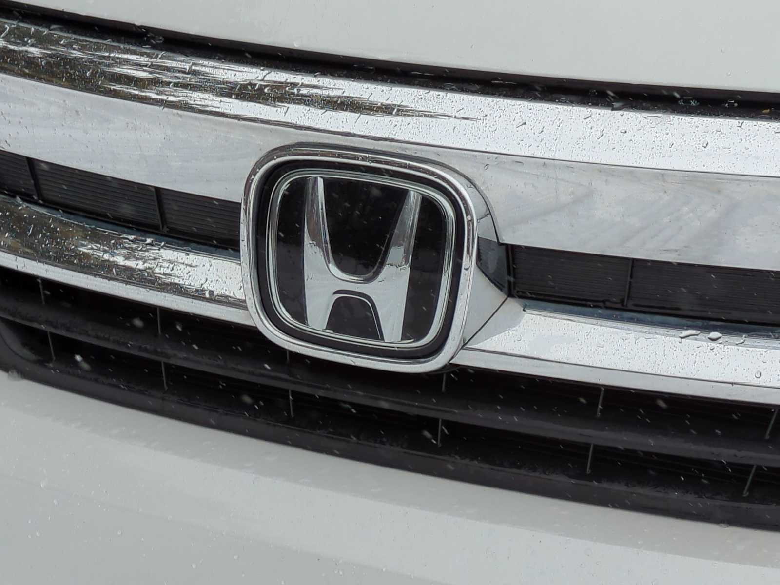 Thumbnail: 2020 Honda Pilot - 12