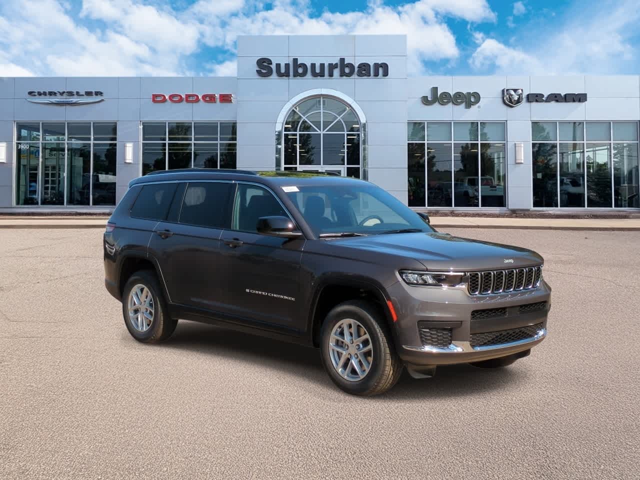 Thumbnail: 2025 Jeep Grand Cherokee L - 2