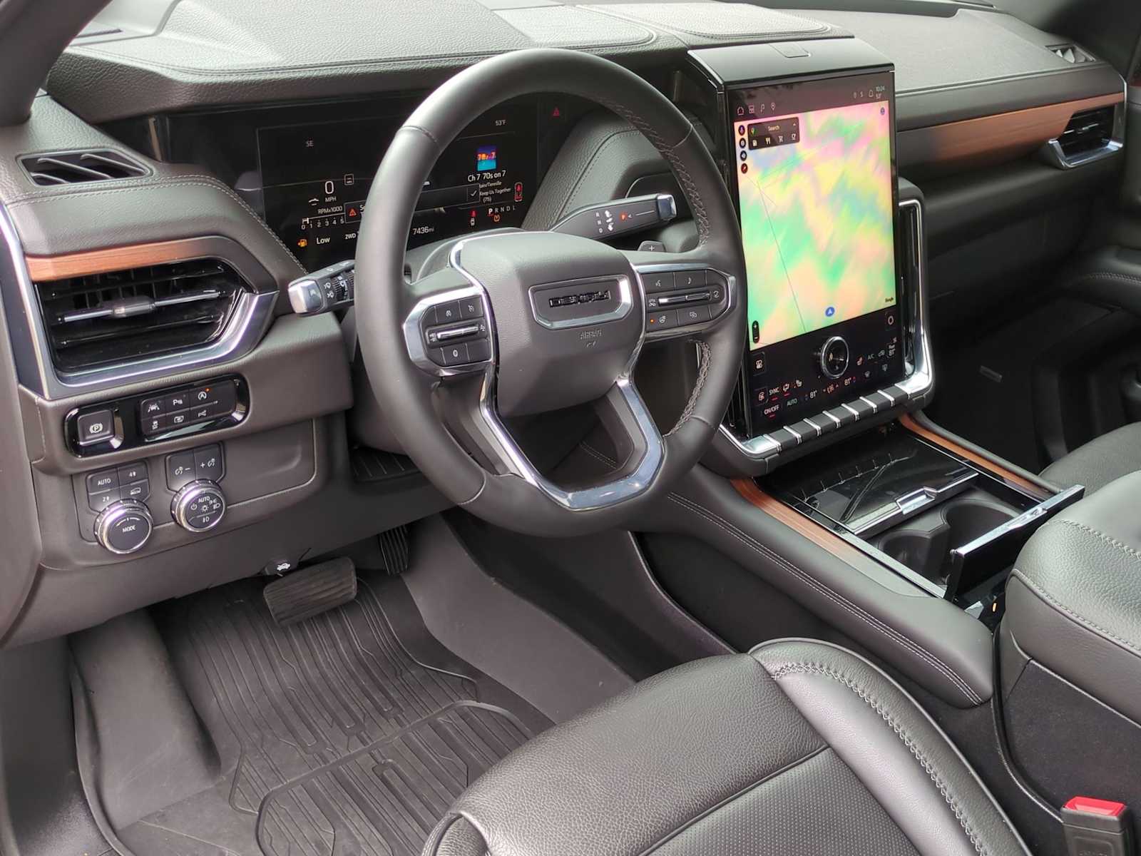 Thumbnail: 2025 GMC Yukon - 10