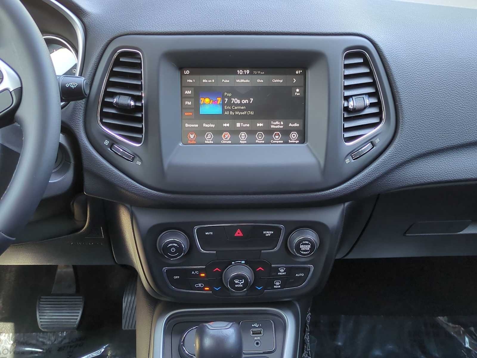 2019 Jeep Compass Latitude 28