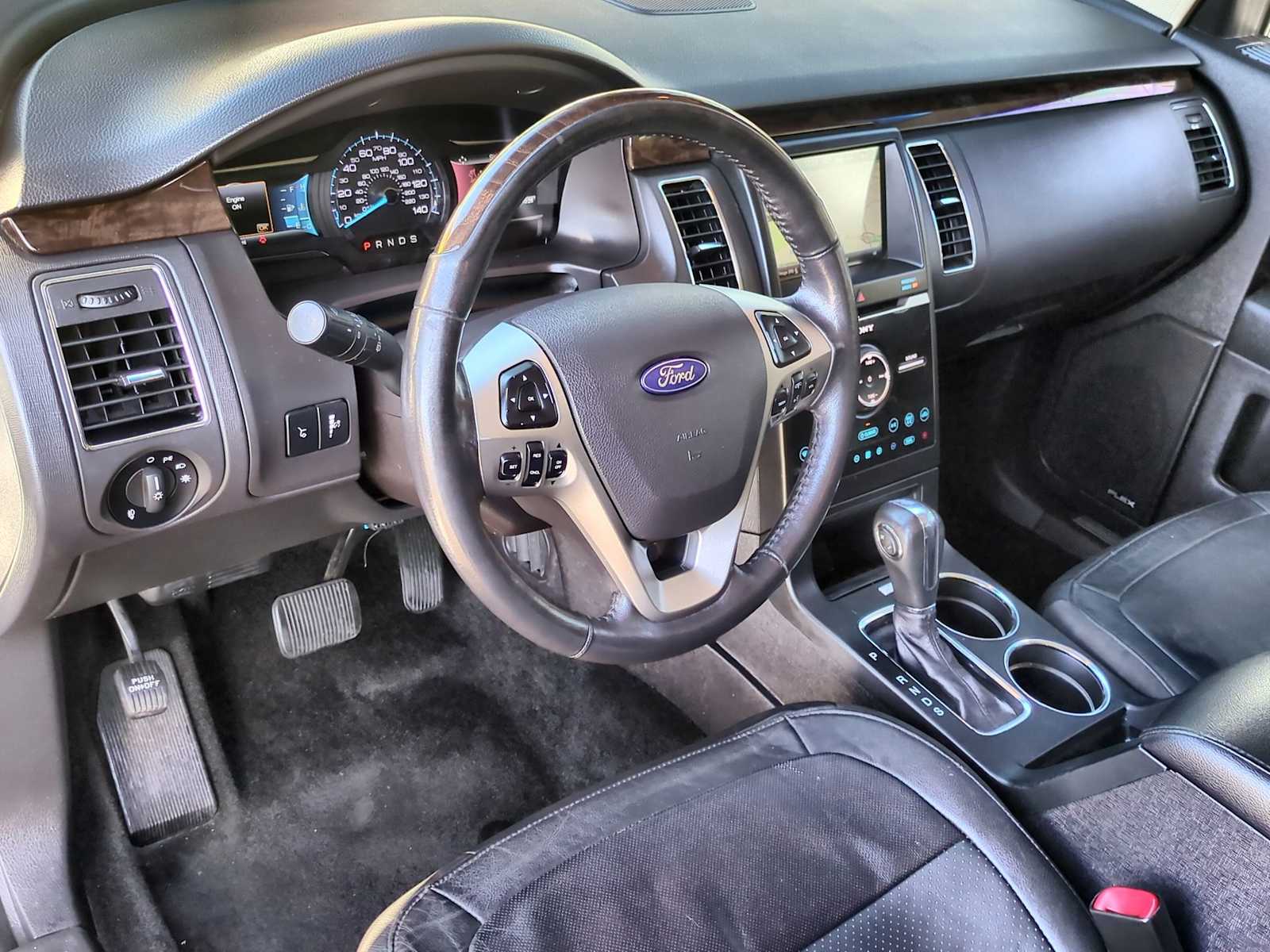 Thumbnail: 2015 Ford Flex - 9