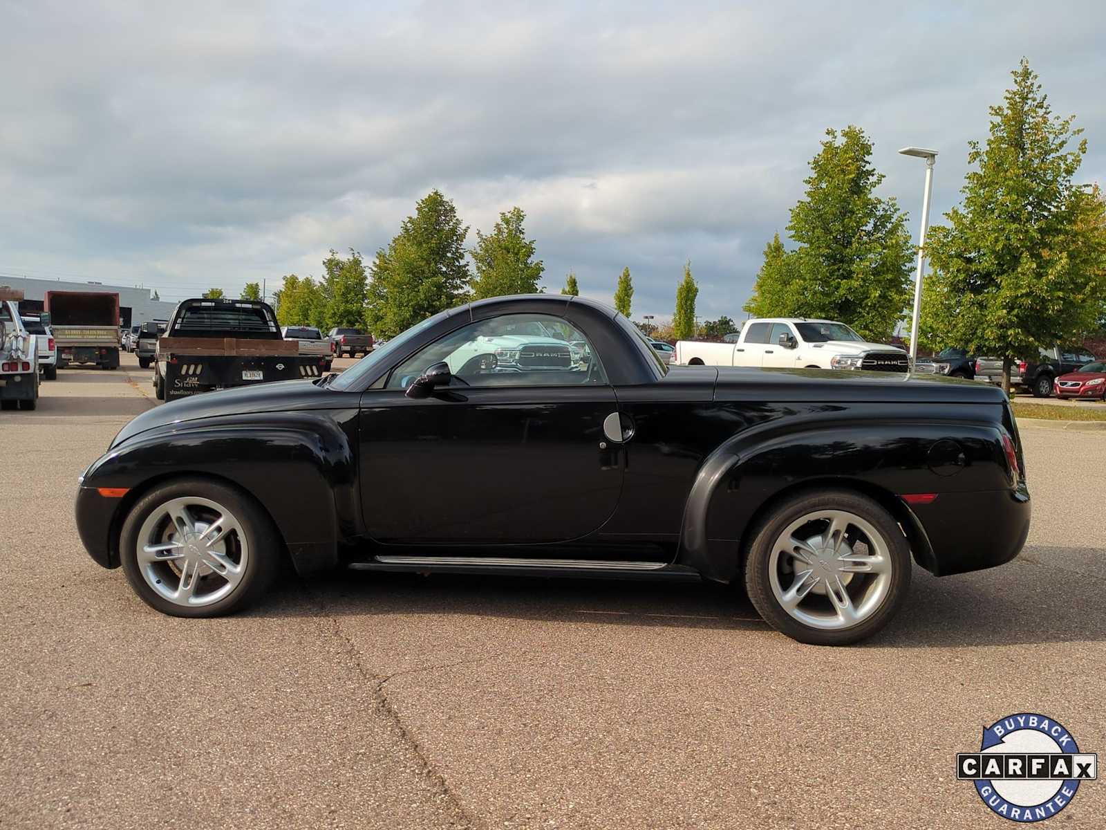 Thumbnail: 2005 Chevrolet SSR - 5