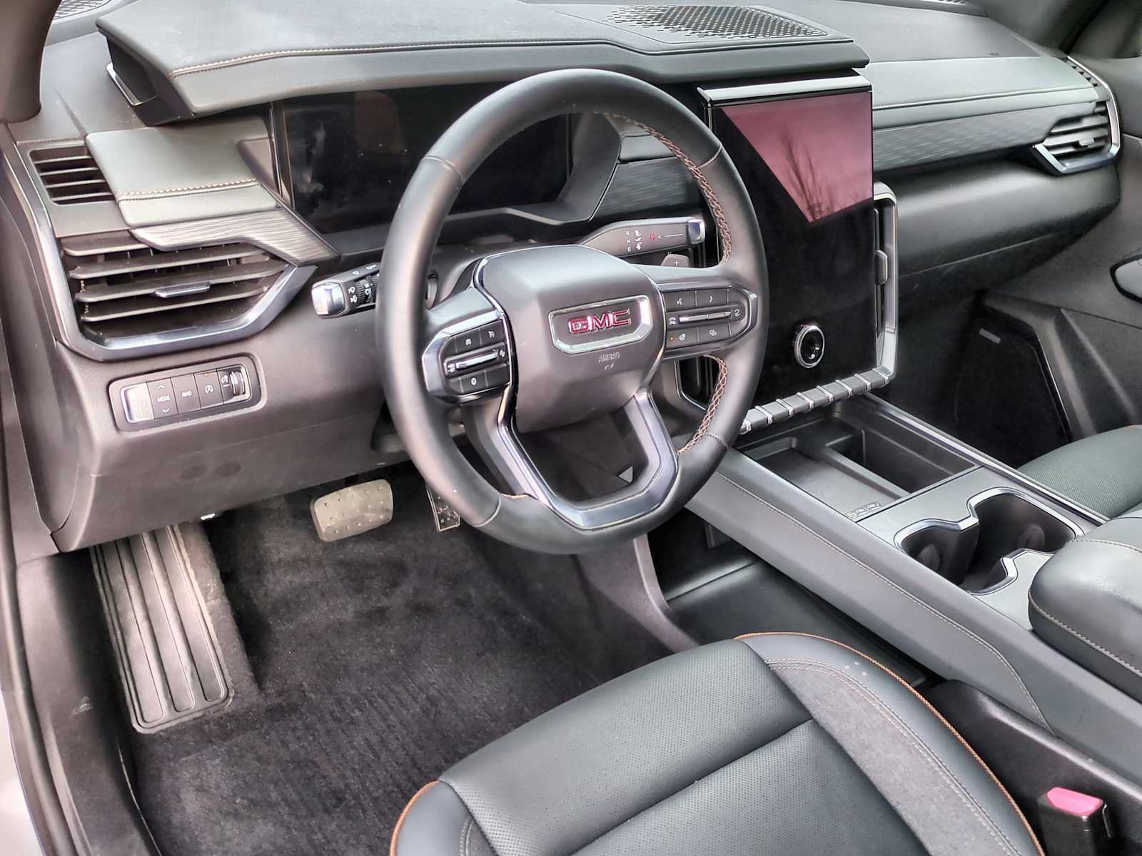 Thumbnail: 2024 GMC Acadia - 10