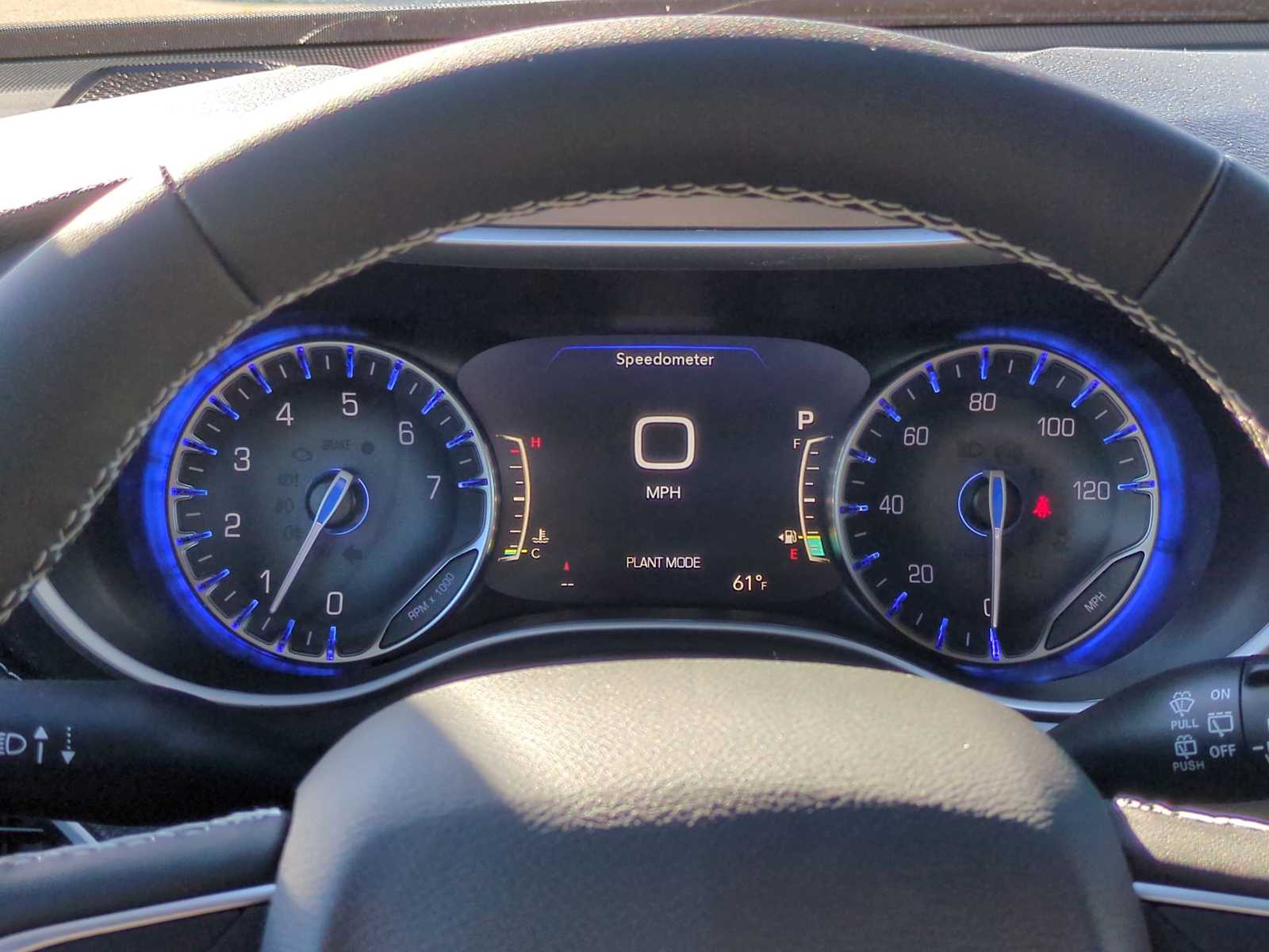 Thumbnail: 2026 Chrysler Pacifica - 32