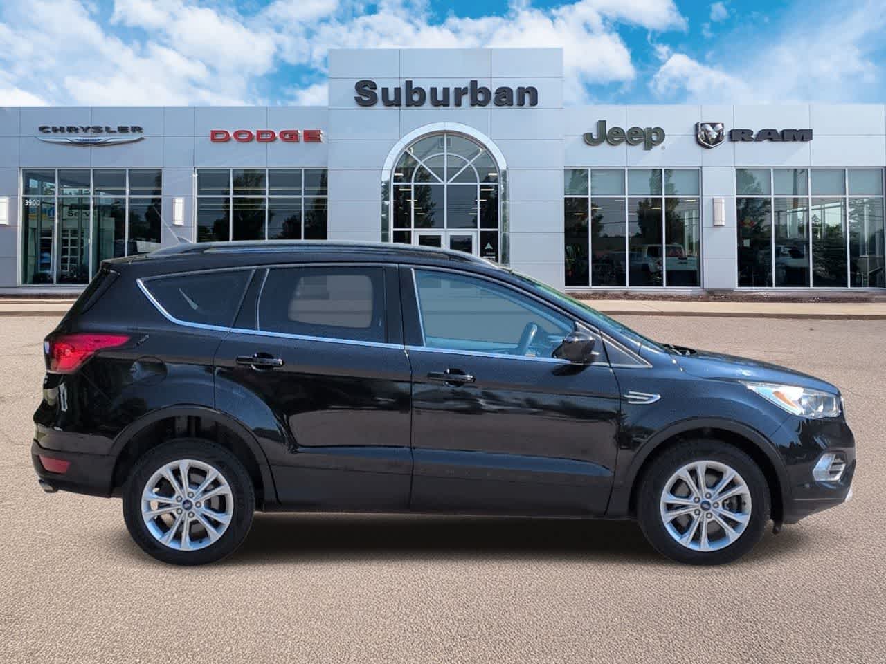 Thumbnail: 2019 Ford Escape - 9