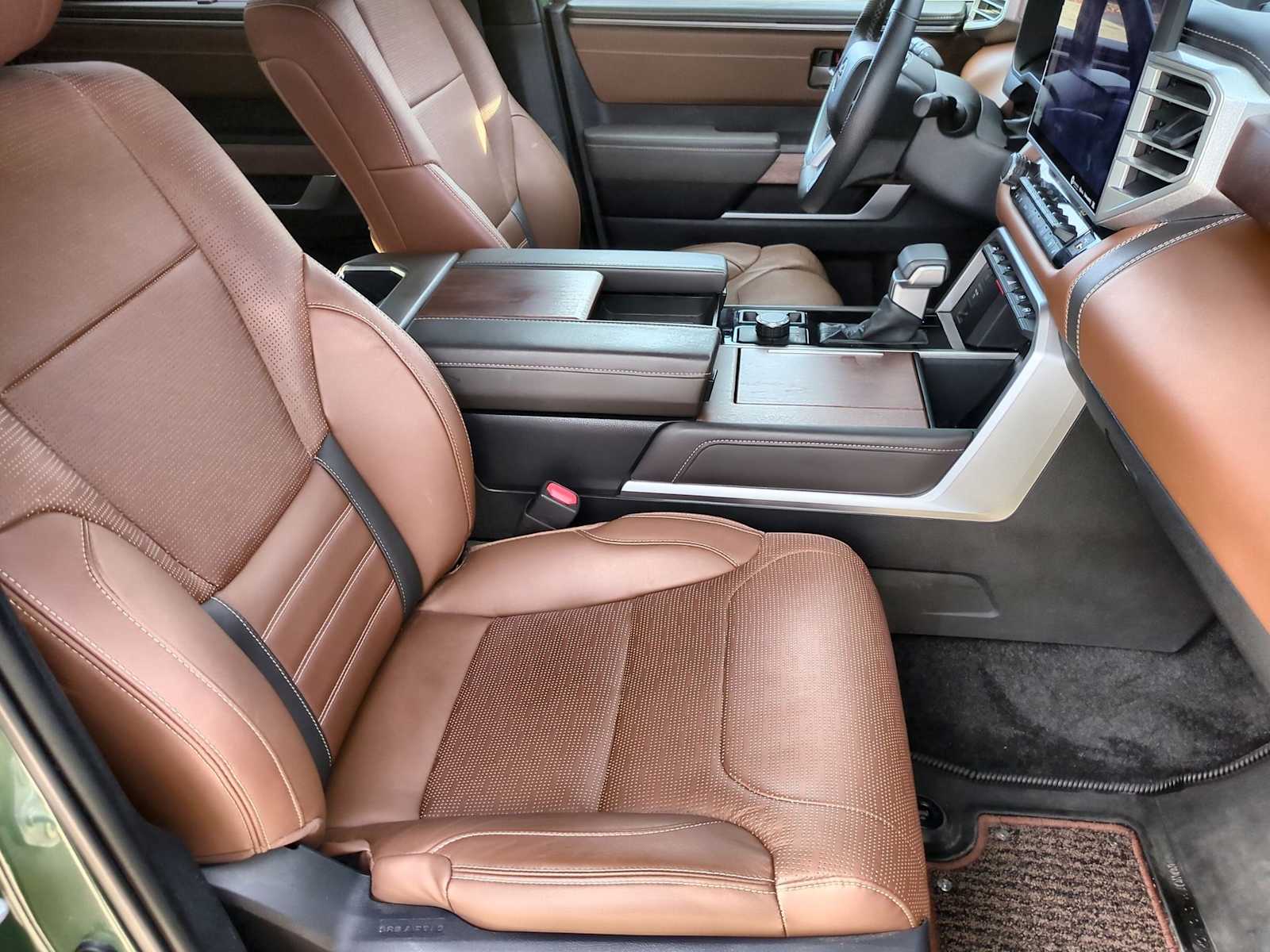 Thumbnail: 2022 Toyota Tundra - 23