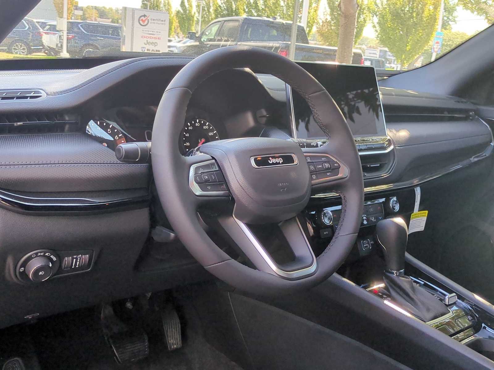 Thumbnail: 2026 Jeep Compass - 10