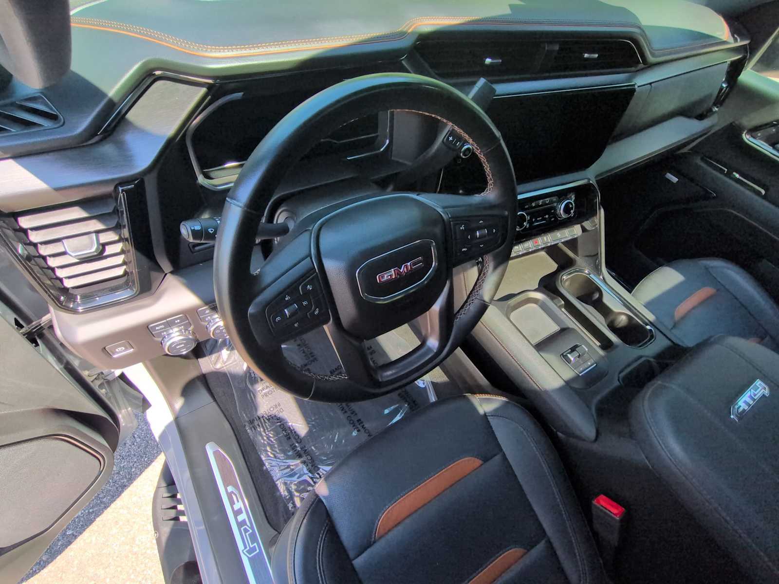 Thumbnail: 2024 GMC Sierra 2500 - 10