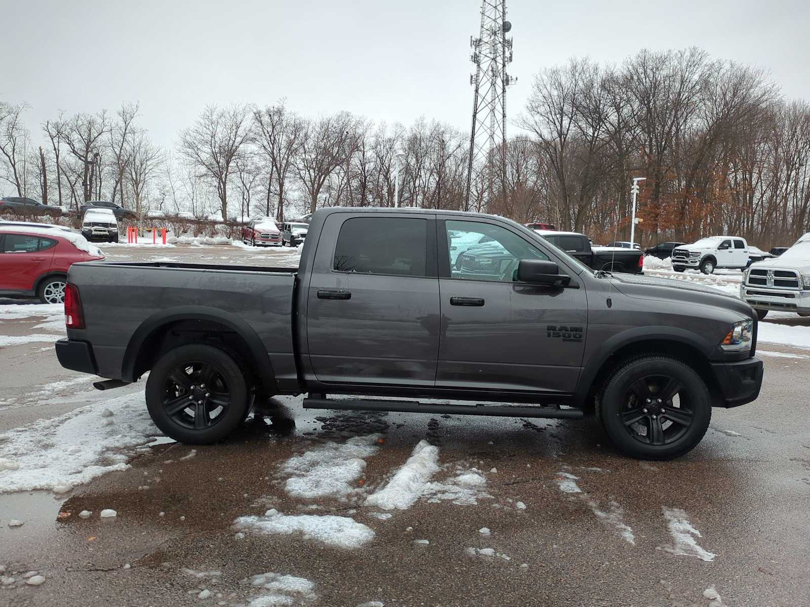 Thumbnail: 2023 RAM 1500 Classic - 9