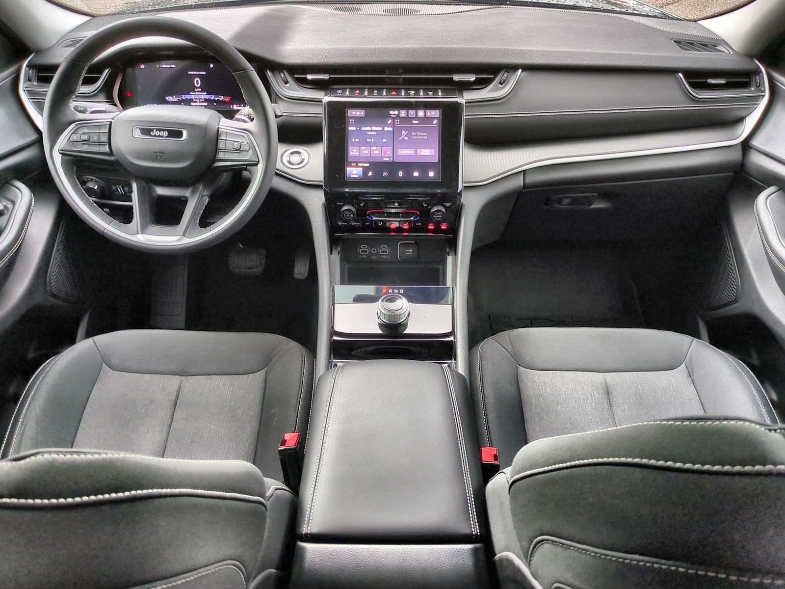 Thumbnail: 2023 Jeep Grand Cherokee - 15