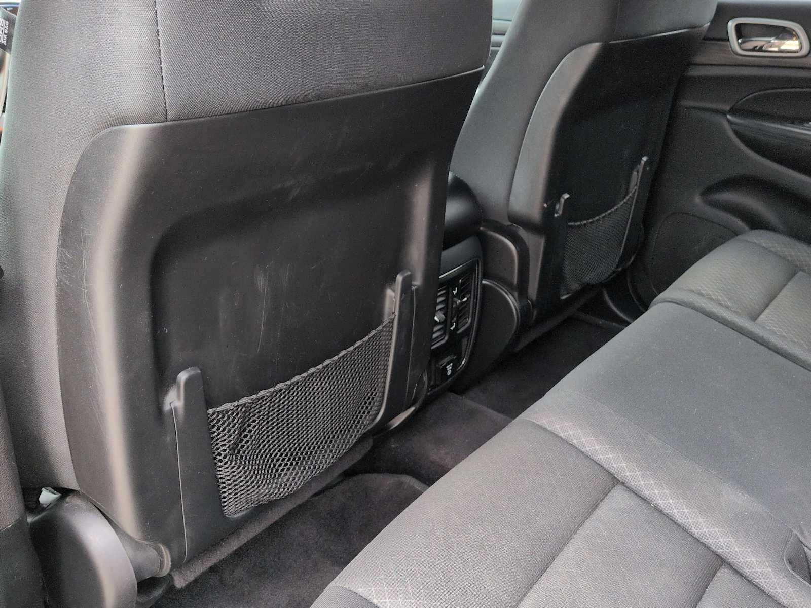 Thumbnail: 2019 Jeep Grand Cherokee - 18