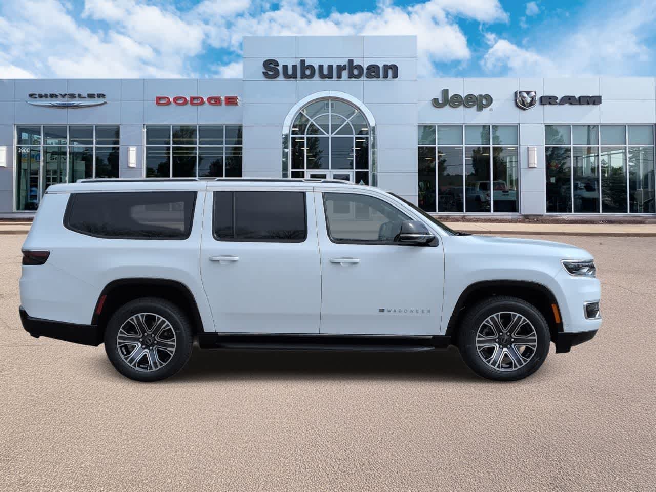 Thumbnail: 2025 Jeep Wagoneer - 9