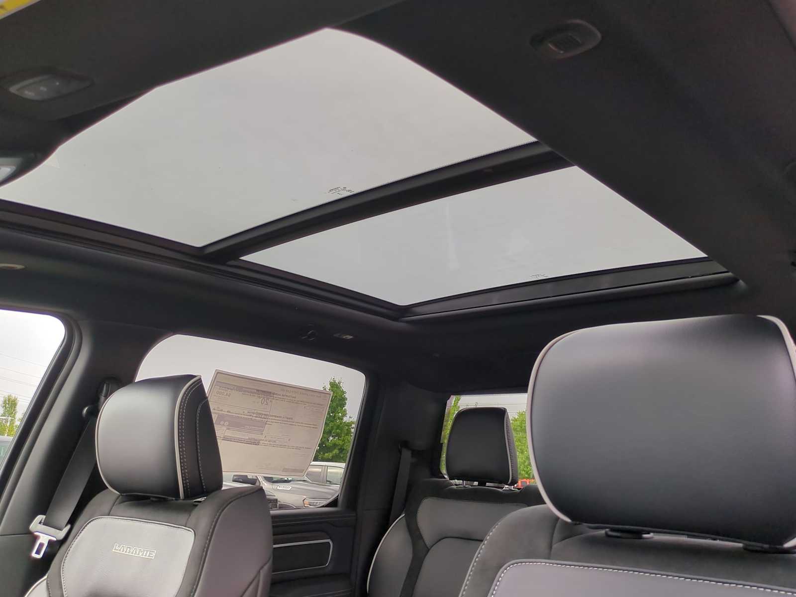 Thumbnail: 2026 RAM 1500 - 19