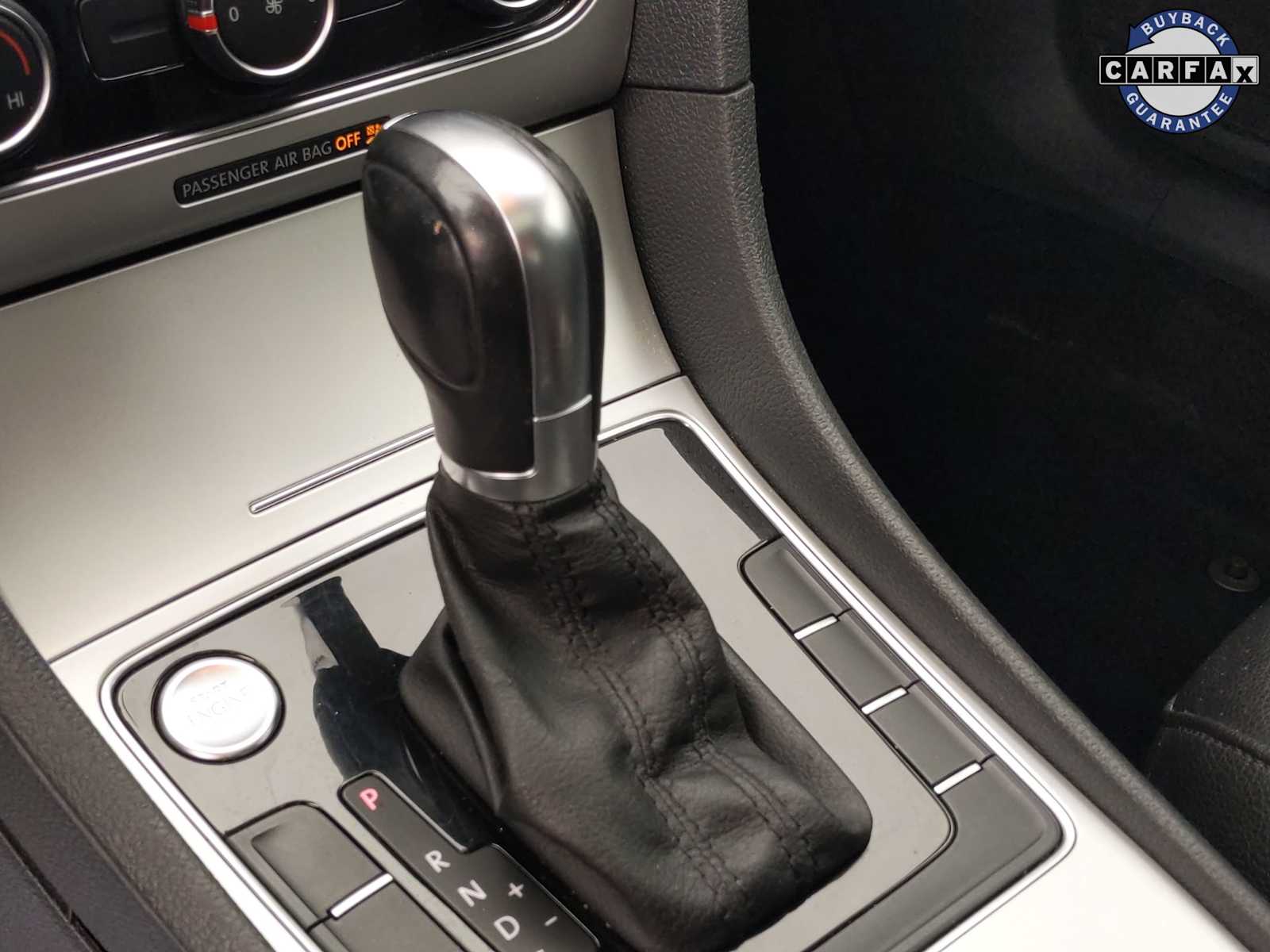 Thumbnail: 2019 Volkswagen Passat - 30