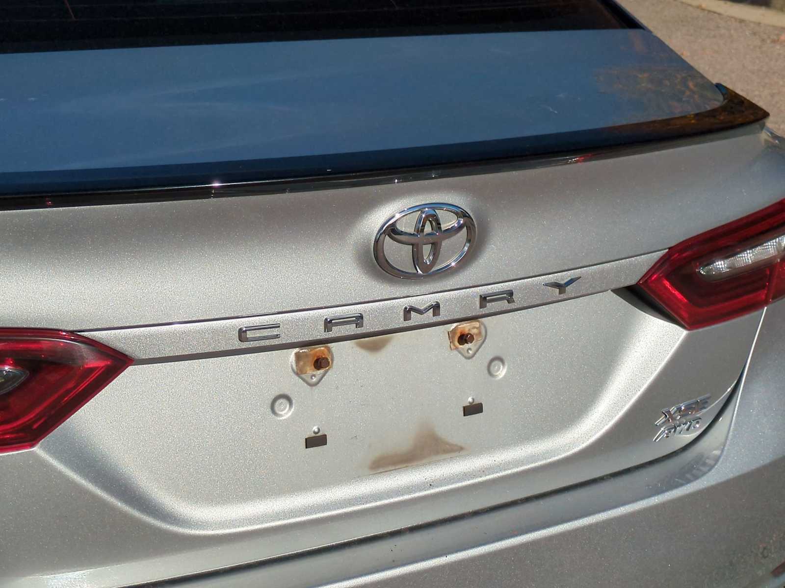 Thumbnail: 2021 Toyota Camry - 13